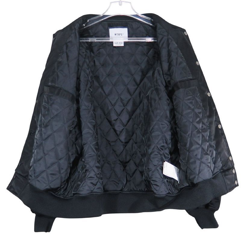 https://assets.mercari-shops-static.com/-/large/plain/2JXYkcGxPdXxvHB9CkEHRo.jpg@jpg