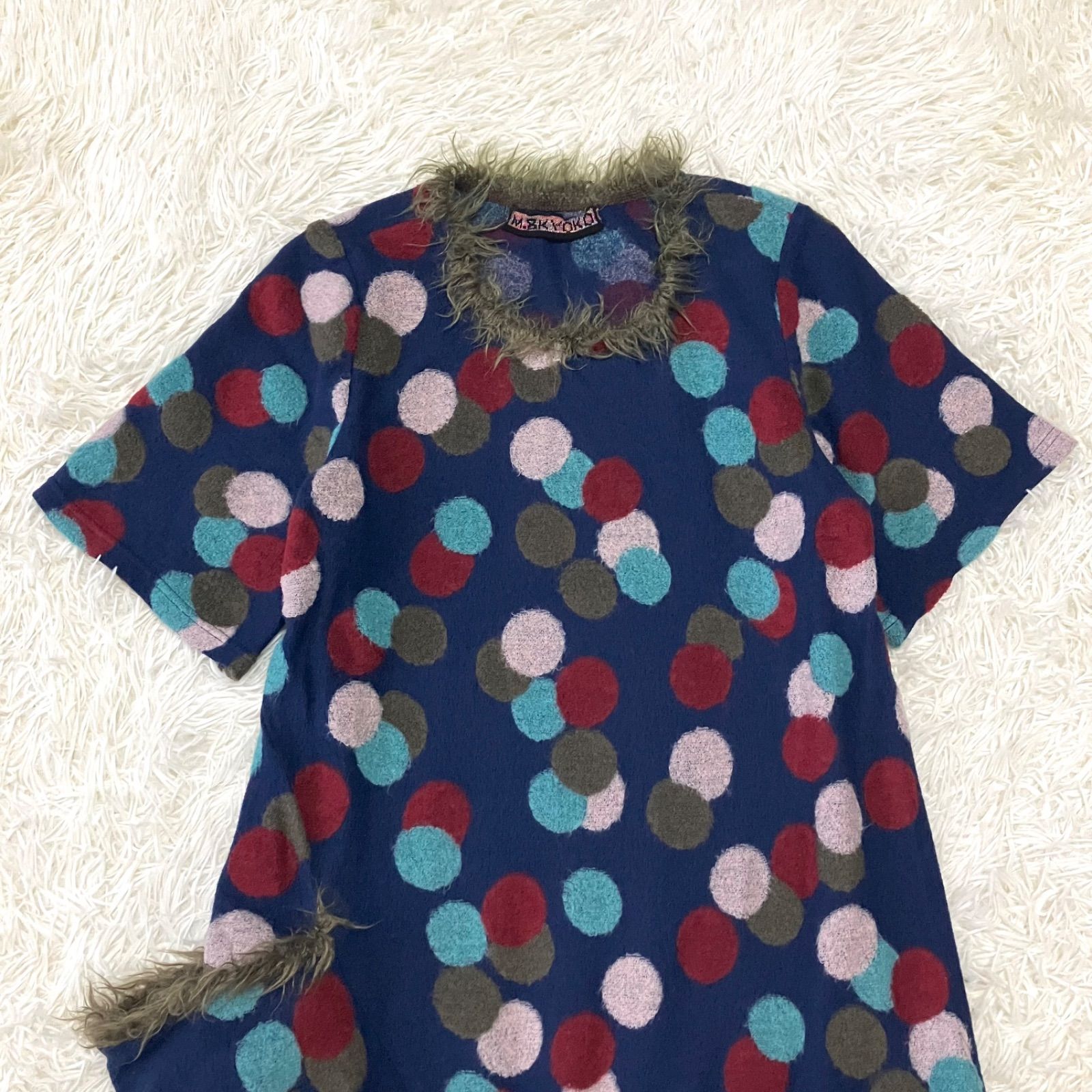 M.&KYOKO 変形デザインのニットワンピース ドット柄 マルチカラー M.&KYOKO 変形デザインのニットワンピース ドット柄 マルチカラー