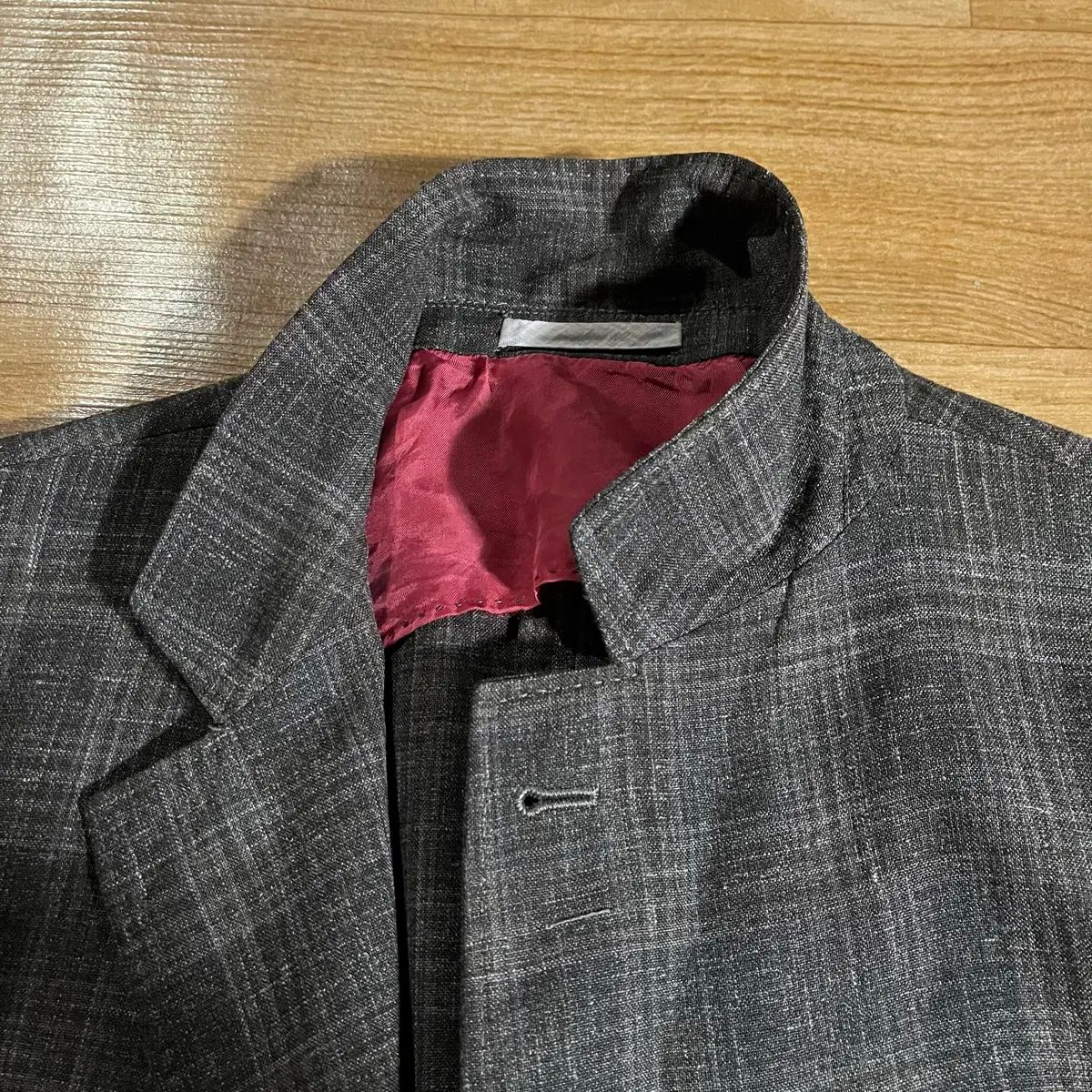 https://assets.mercari-shops-static.com/-/large/plain/2JXZKvyDV9Zbm9pVZpKGMK.webp@jpg