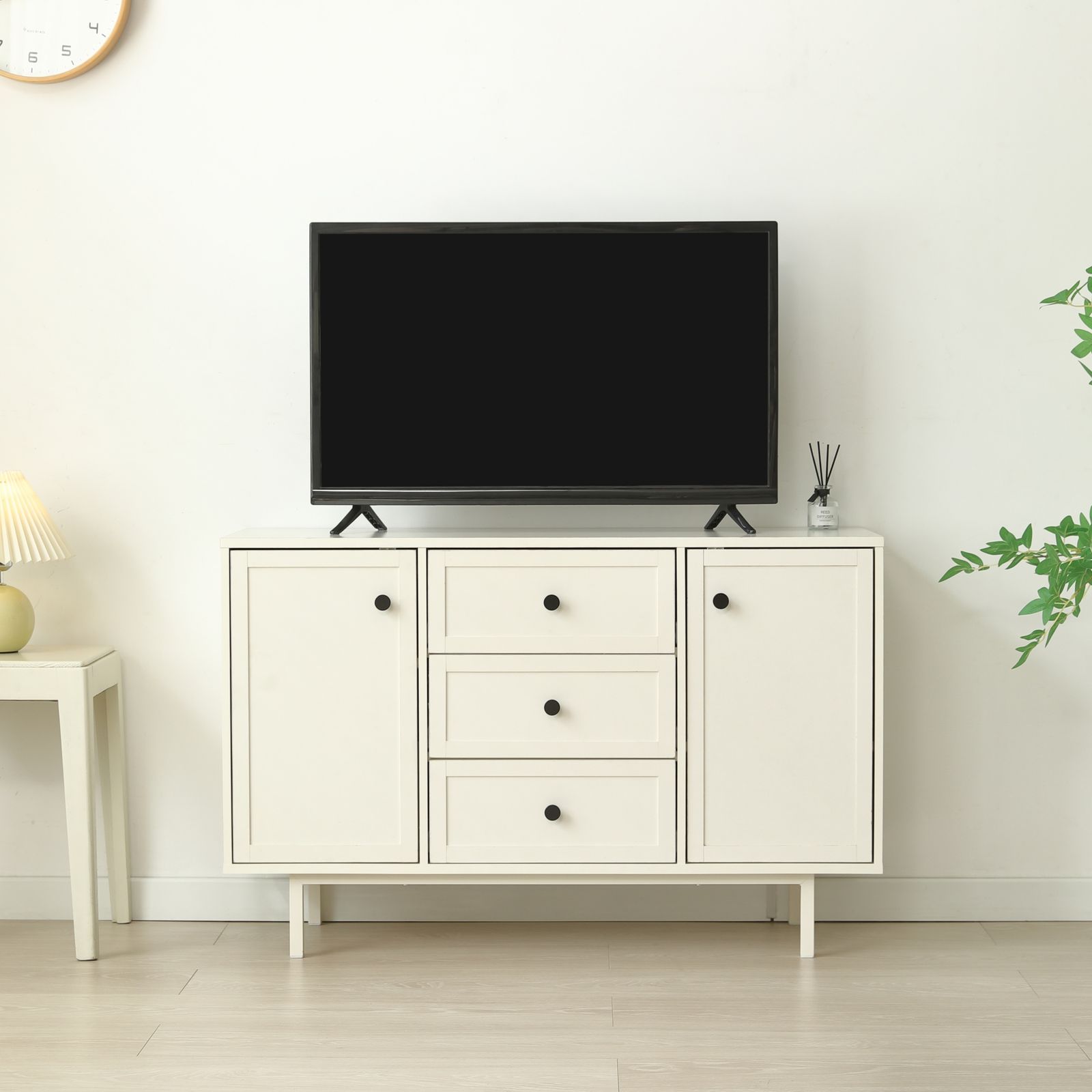 新入荷｜キャビネット 木製 脚付き サイドボード ロータイプ テレビ台 