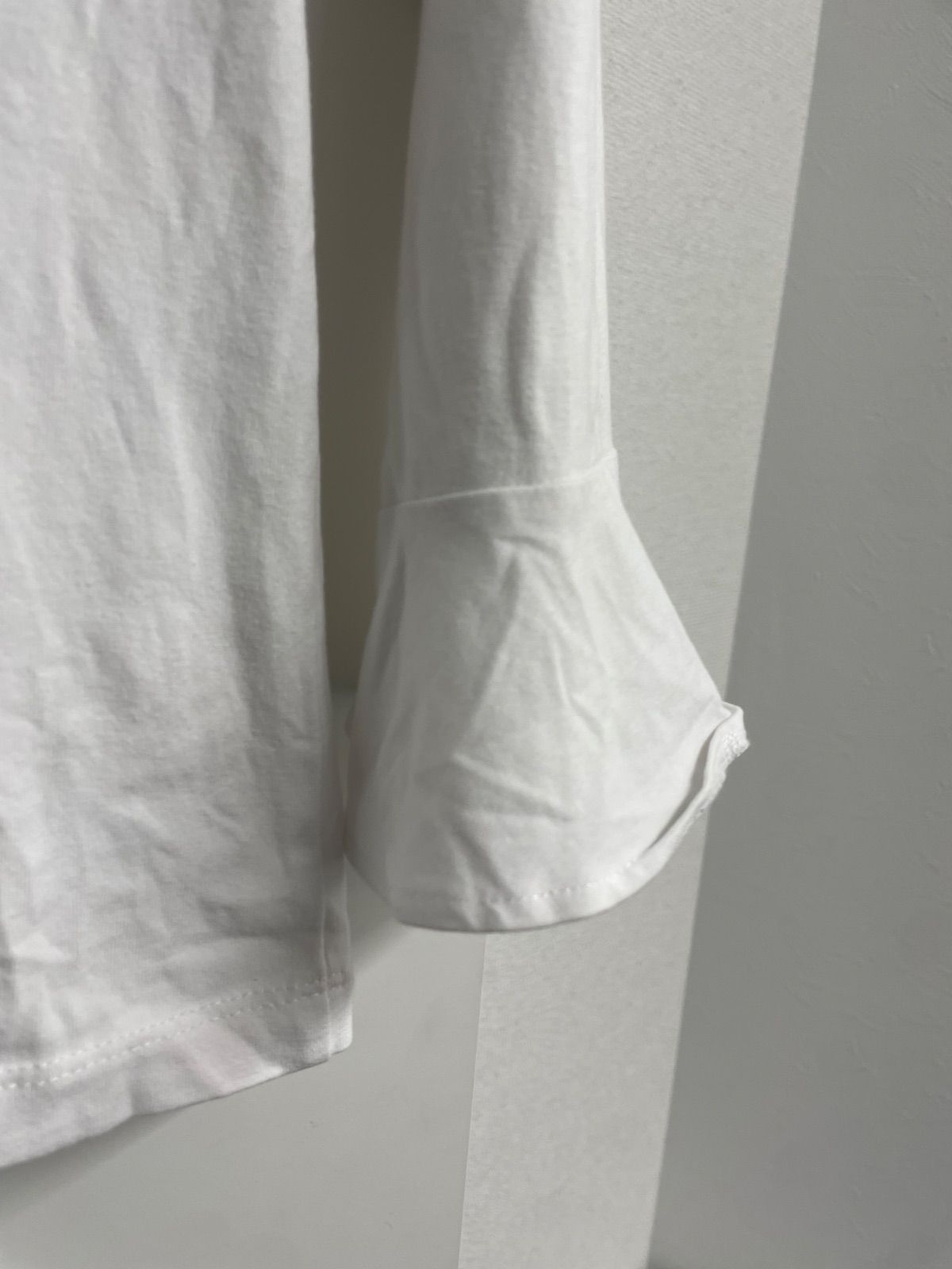 https://assets.mercari-shops-static.com/-/large/plain/2JXaGFPCc7T9kKakngNvmi.jpg@jpg