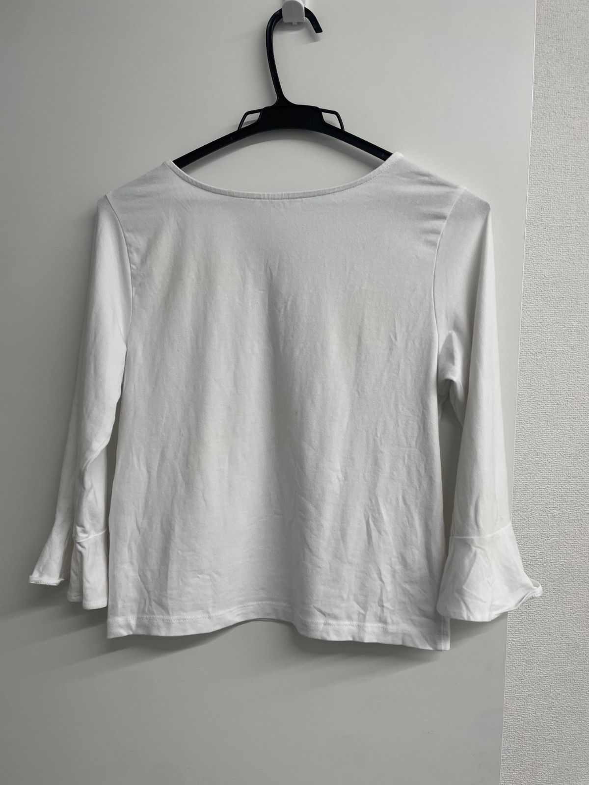 https://assets.mercari-shops-static.com/-/large/plain/2JXaGFPPNYxEWrYN2B2e5x.jpg@jpg
