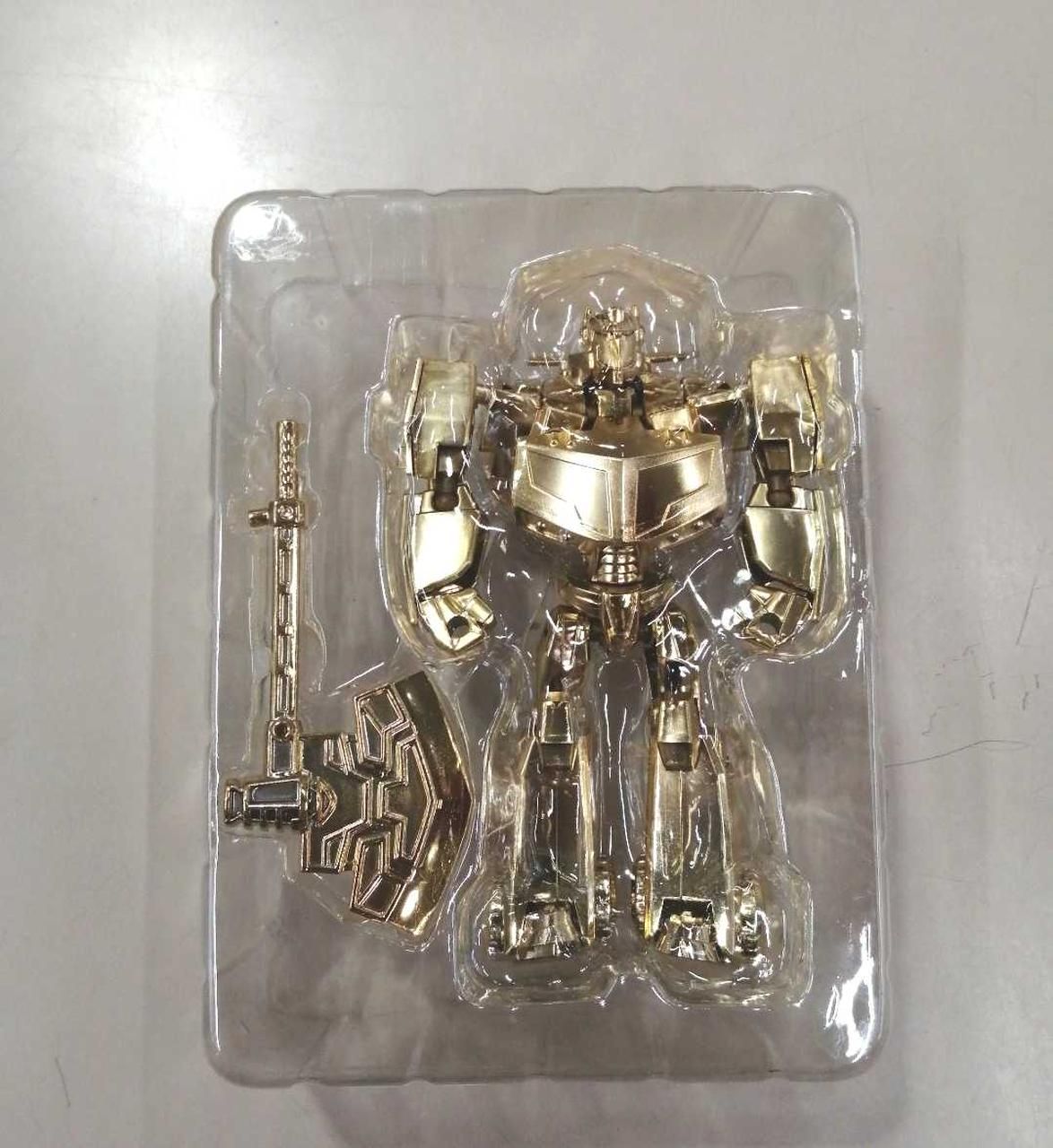 TAKARA TOMY 型番：オプティマスプライム ゴールドバージョン - メルカリ
