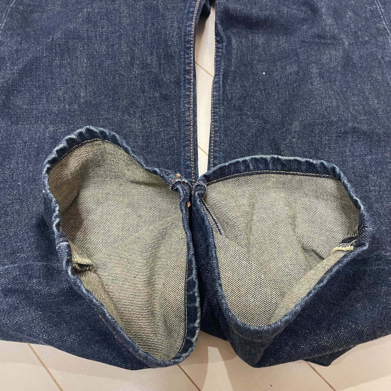 https://assets.mercari-shops-static.com/-/large/plain/2JXaa7WS39c3SsNcMzqbtJ.jpg@jpg