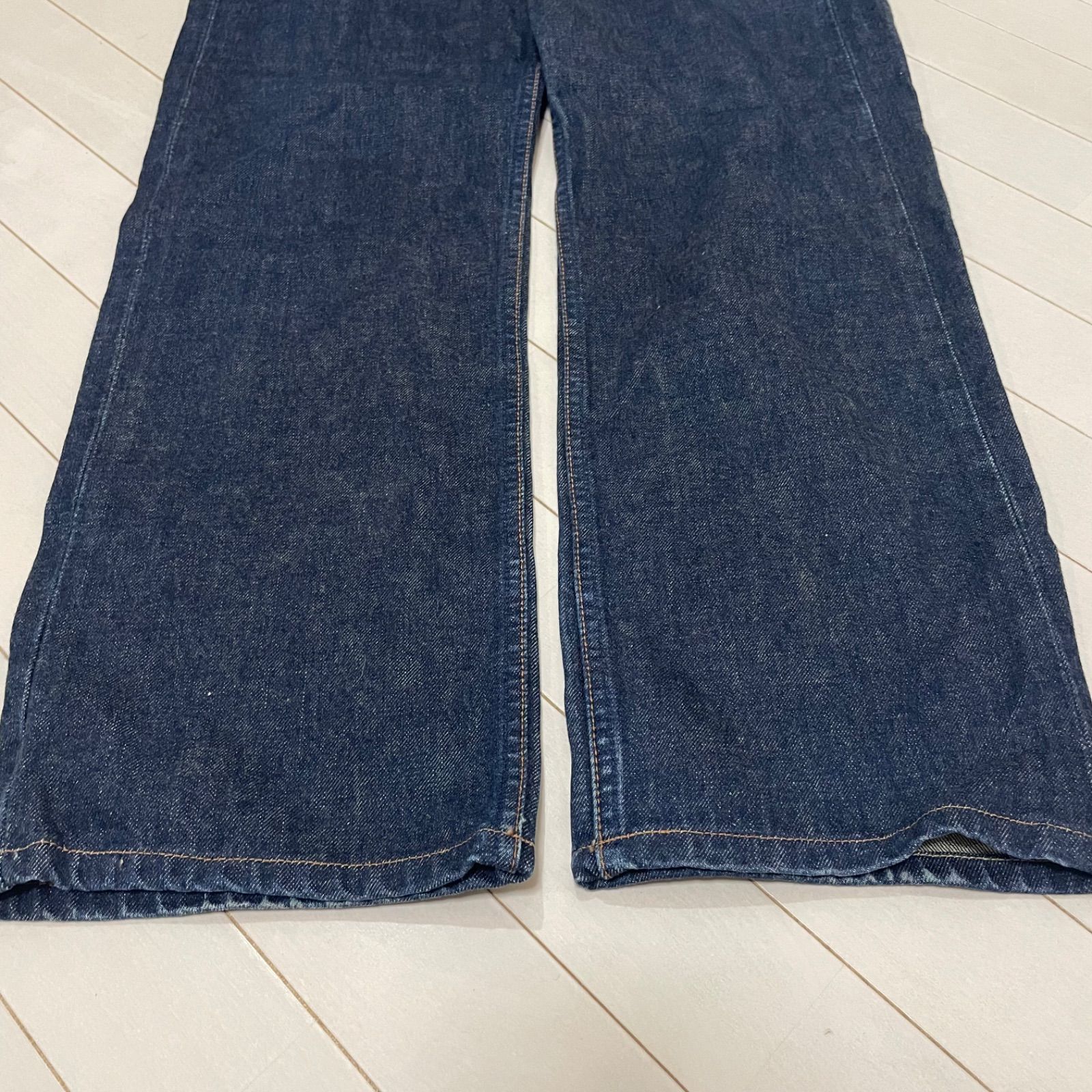 https://assets.mercari-shops-static.com/-/large/plain/2JXaa7euhEiKa9Tyi7UXBD.jpg@jpg