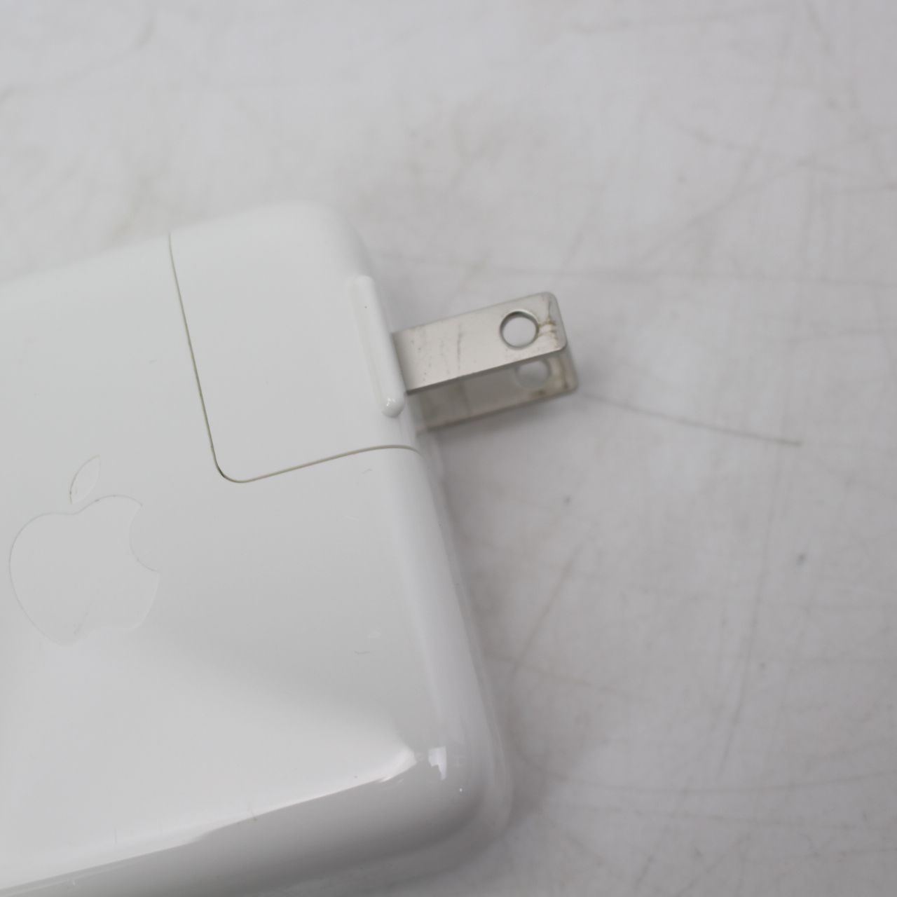 Apple 70W USB-C 電源アダプタ A2743 美品 - メルカリ