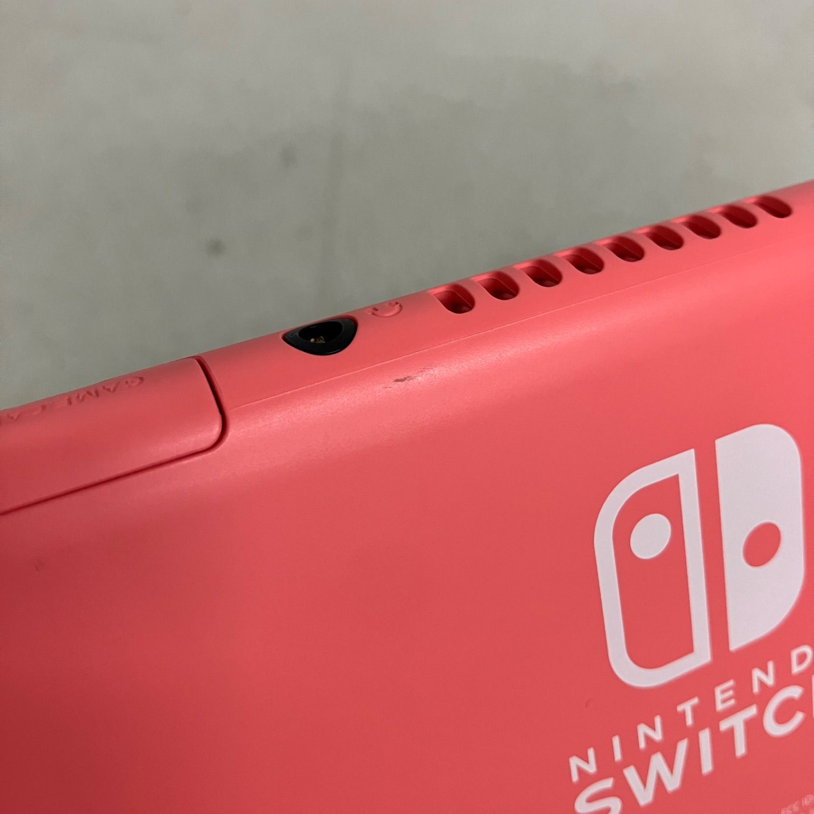 中古 Nintendo Switch Lite スイッチライト コーラル 本体 YDK011 c090