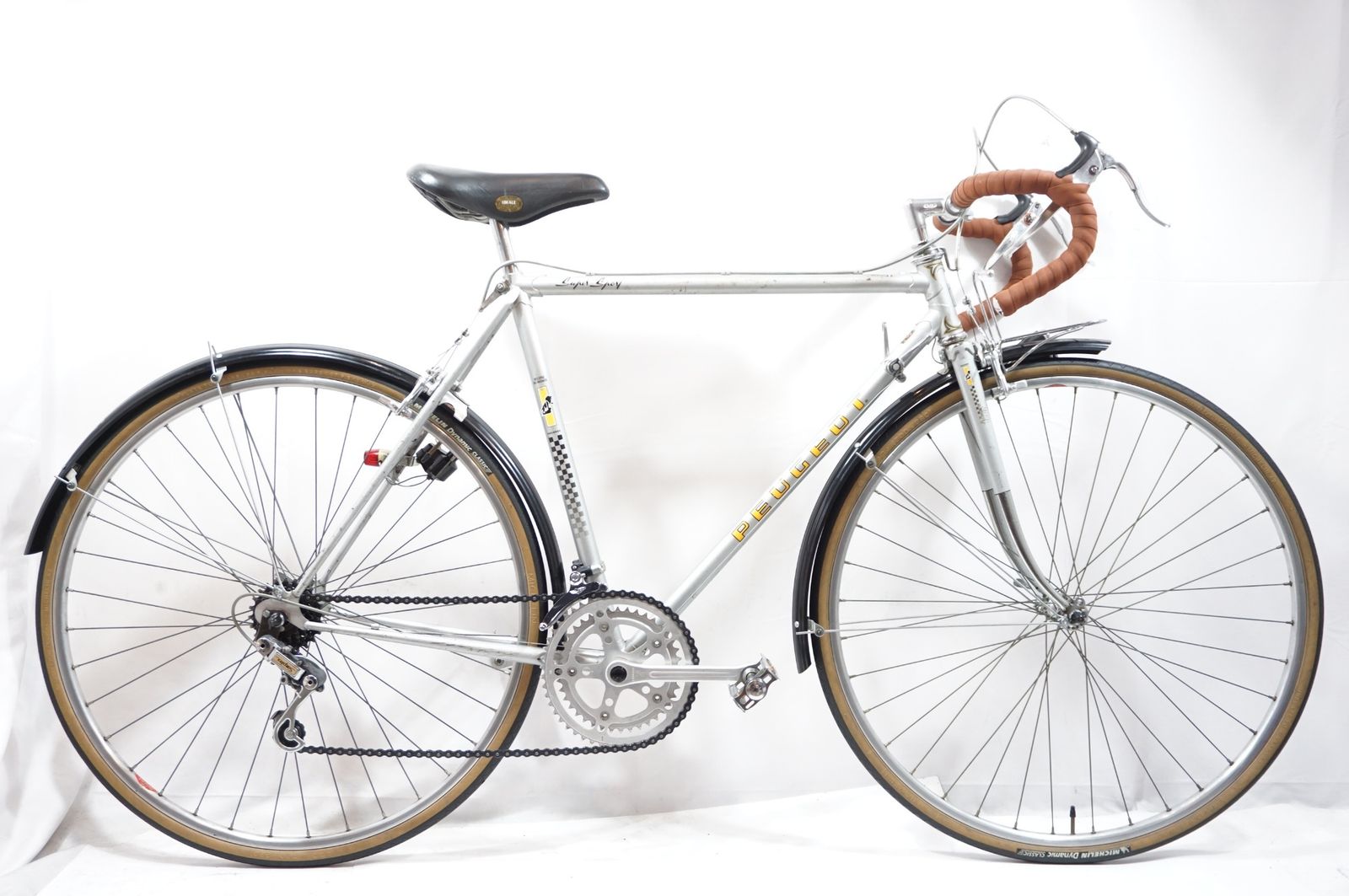 PEUGEOT プジョー 純正 本革サドル ヴィンテージ新車外し未使用品 PEUGEOT 「プジョー」 SUPER SPORT 103 年式不明 スポルティーフ