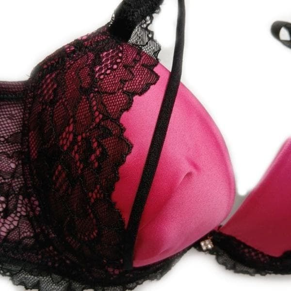 https://assets.mercari-shops-static.com/-/large/plain/2JXatvArYqY5ZysKoW5sFE.jpg@jpg