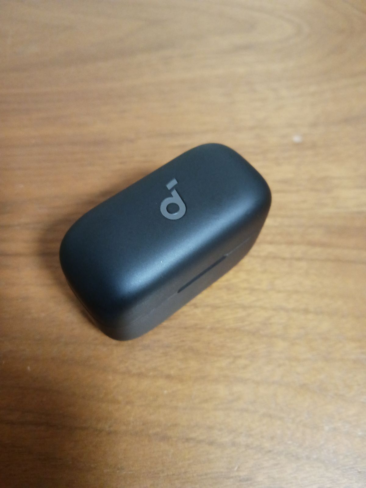 Anker Soundcore AeroClip 充電ケースのみ ブラック - メルカリ
