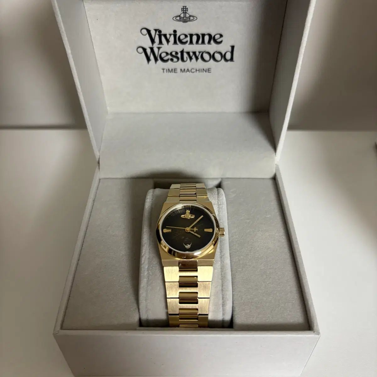 ヴィヴィアン・ウエストウッド The Hoxton VV332MTGD 45,694円