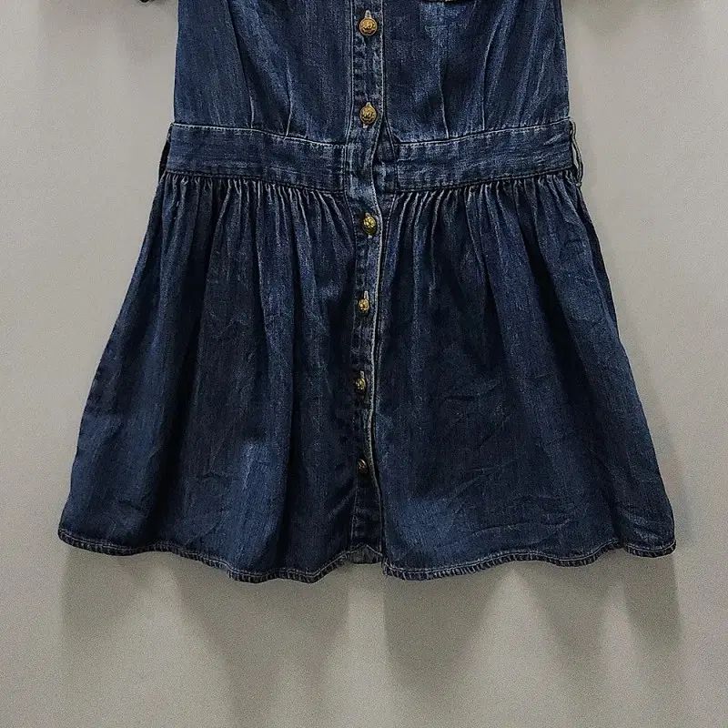 https://assets.mercari-shops-static.com/-/large/plain/2JXc49Se4VjjW9iDxCwPmq.webp@jpg