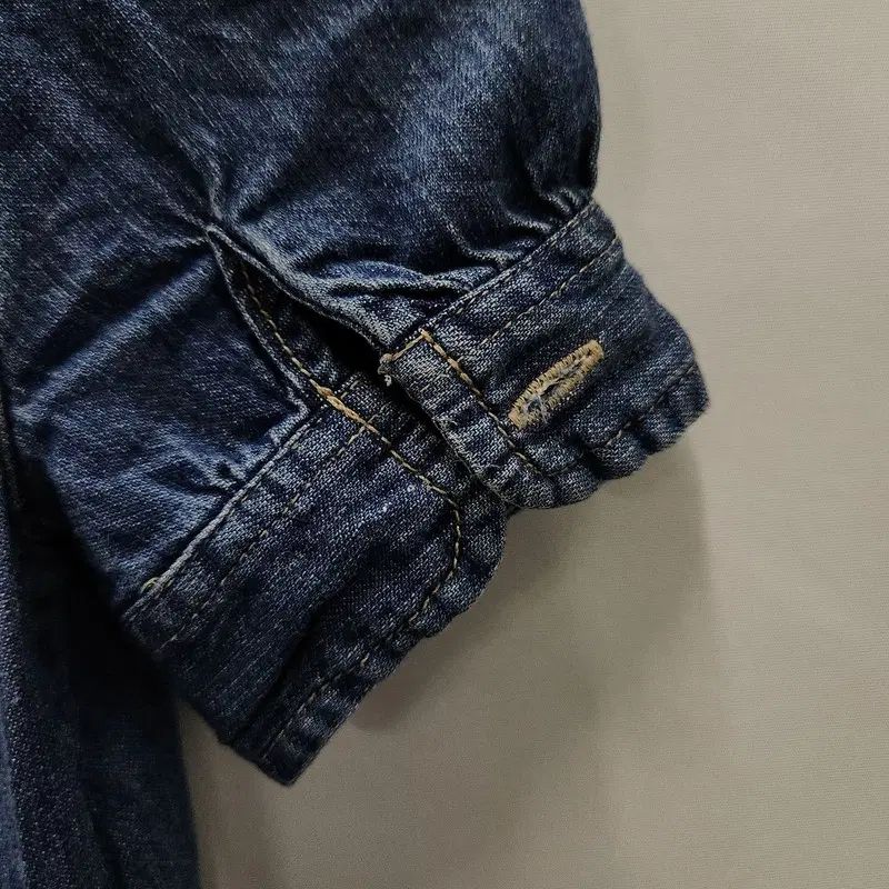 https://assets.mercari-shops-static.com/-/large/plain/2JXc49SoE2nR7NWeupnBFH.webp@jpg