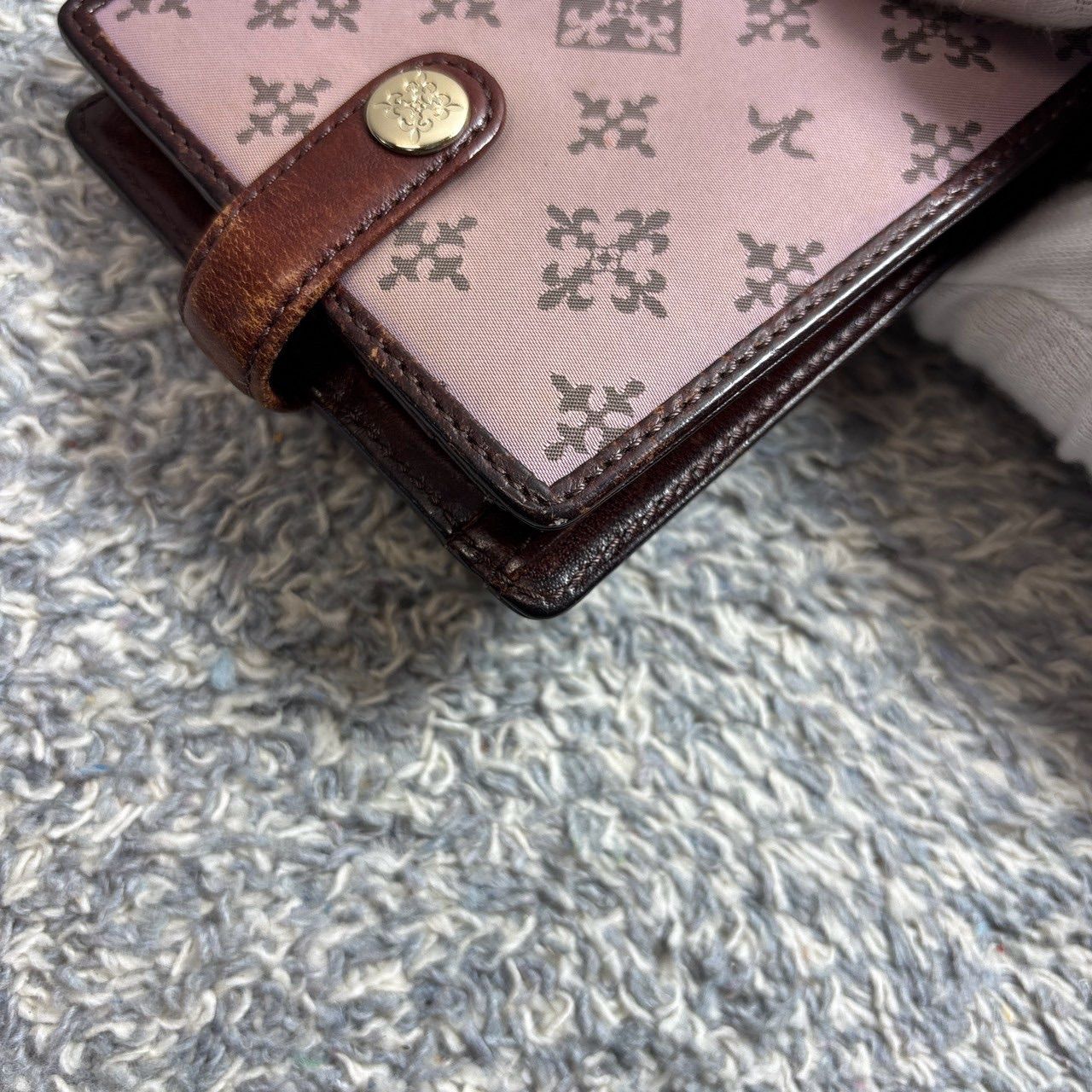 russet ラシット 二つ折り財布 折り財布 モノグラム ピンクベージュ