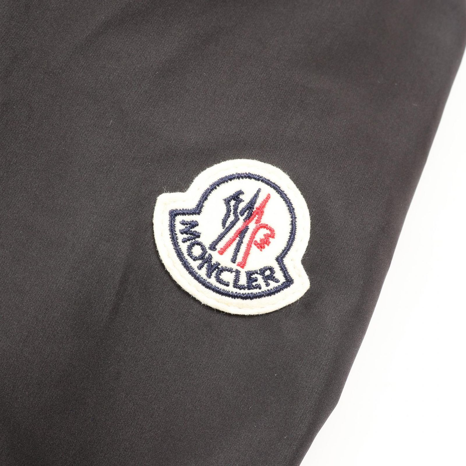 https://assets.mercari-shops-static.com/-/large/plain/2JXd3mbxfuWxQArdHsr6WS.jpg@jpg