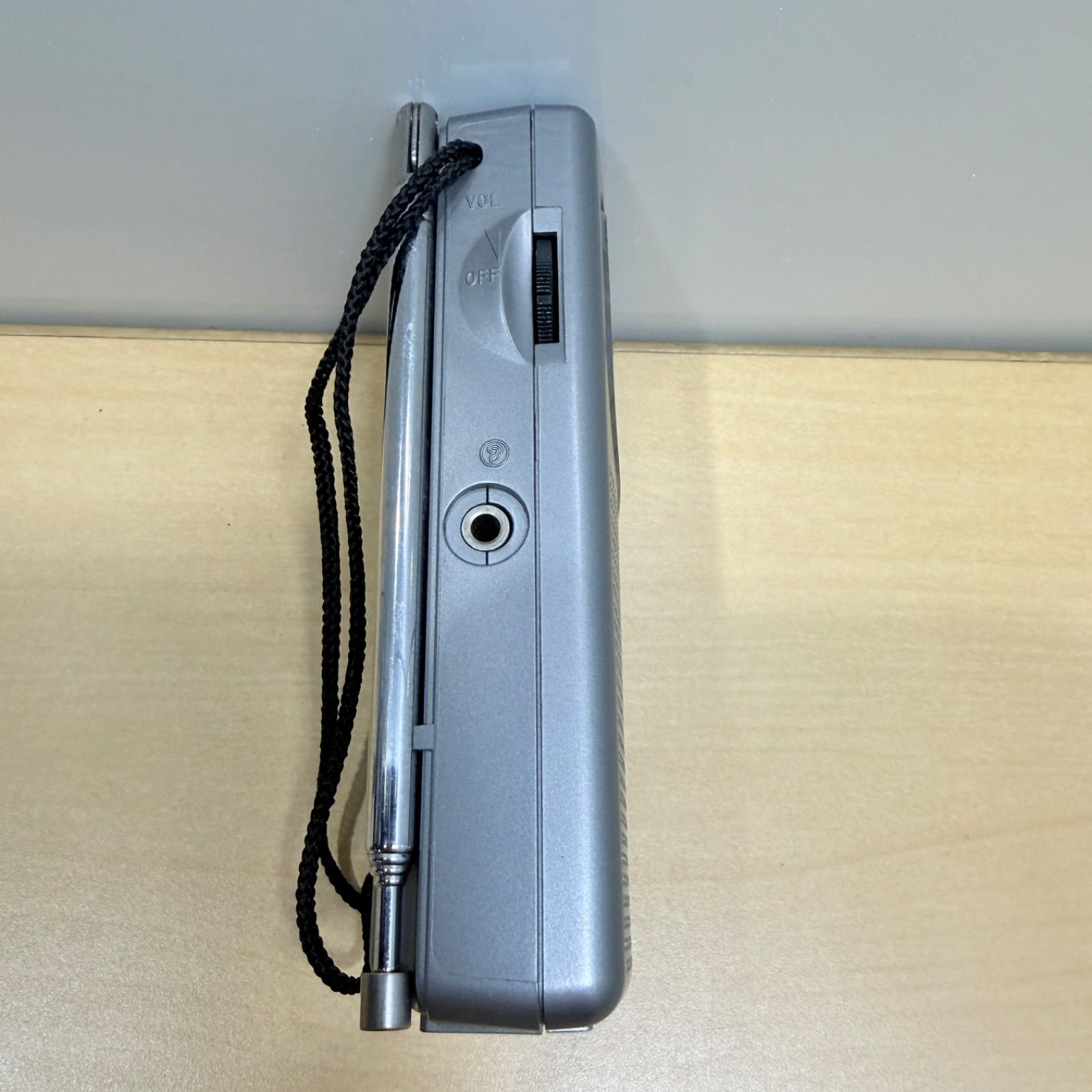 動作確認済】SONY ソニー FM/AM ポータブルラジオ ICF-P21 - メルカリ