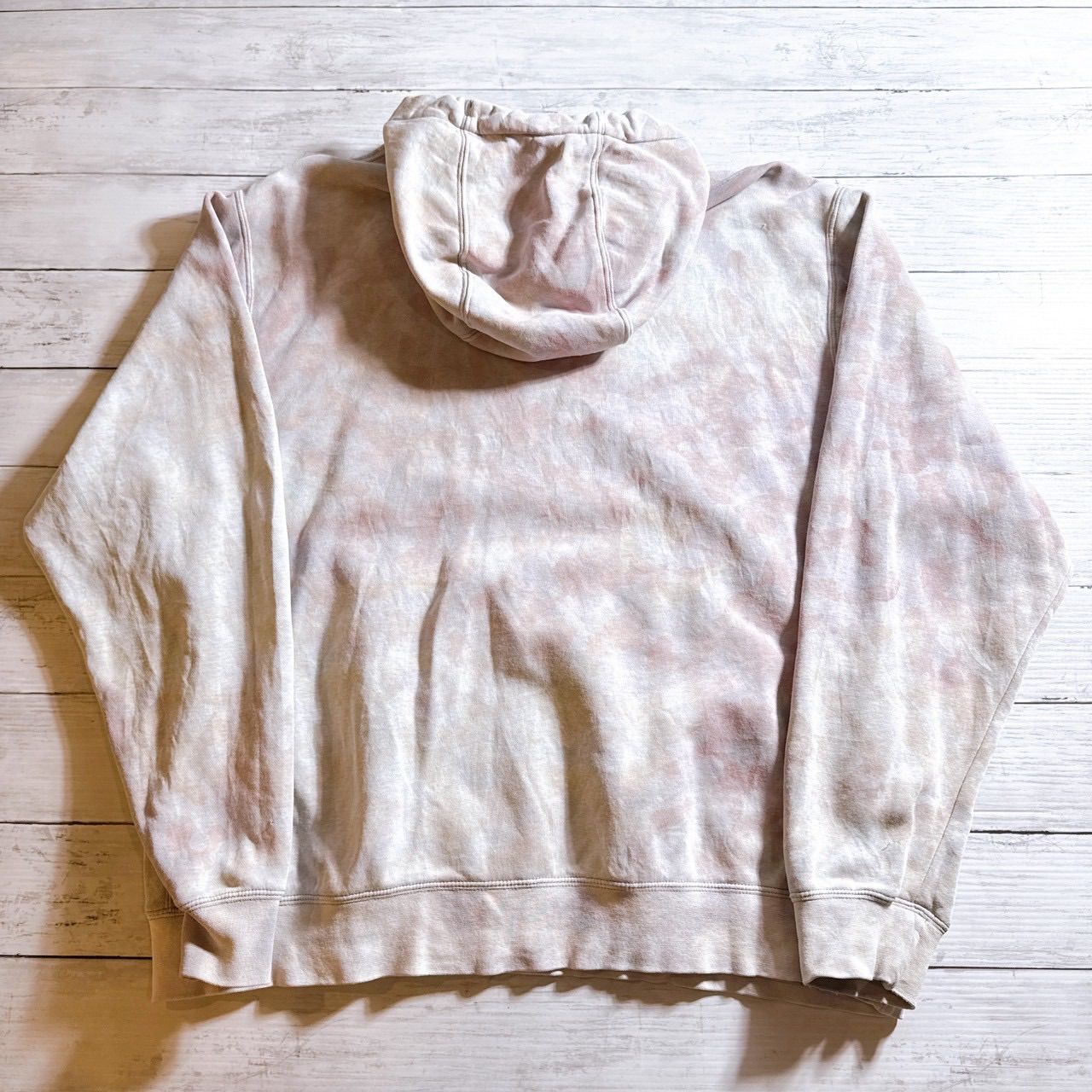 https://assets.mercari-shops-static.com/-/large/plain/2JXdQvwHqpQGUxb8zKWcur.jpg@jpg