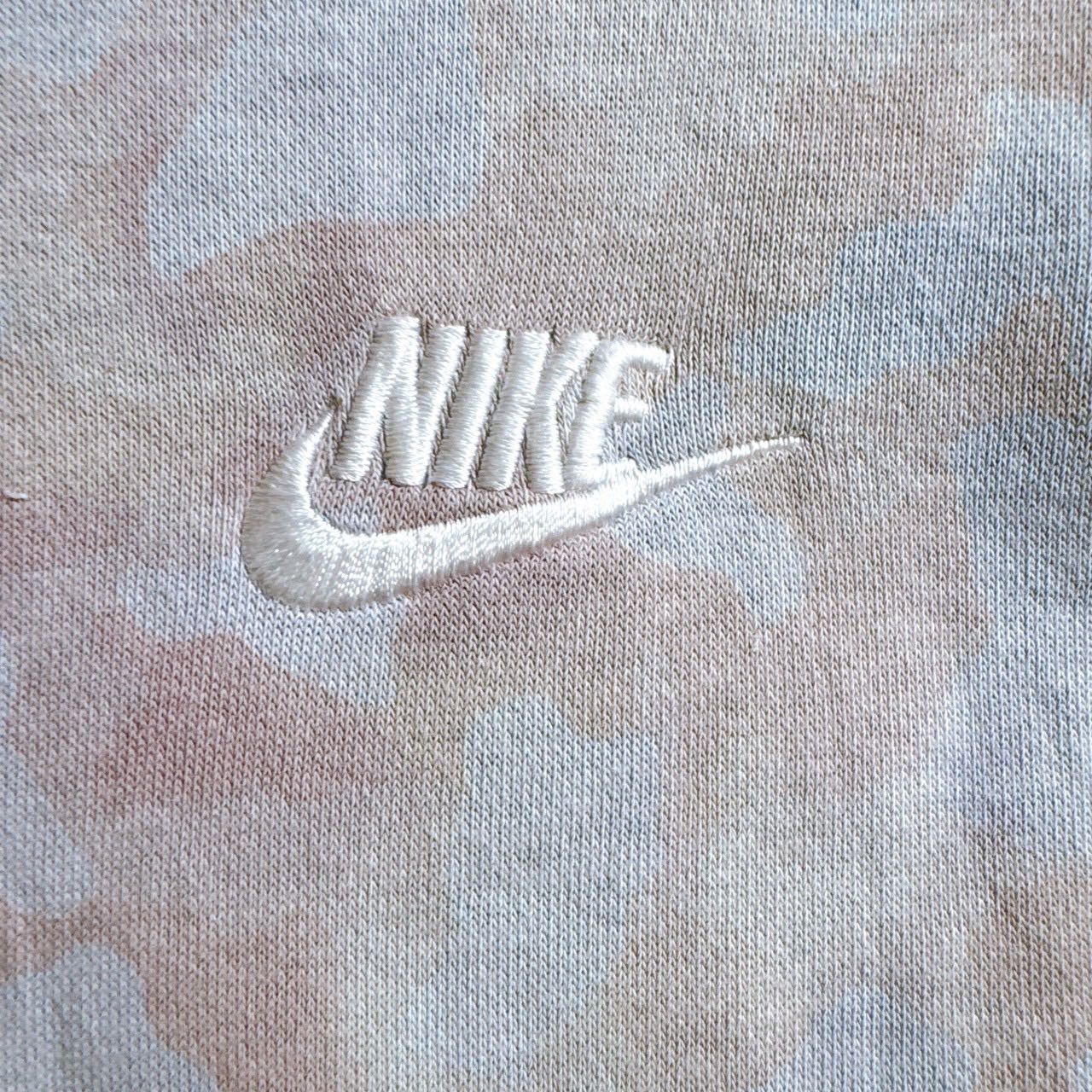 https://assets.mercari-shops-static.com/-/large/plain/2JXdQvz6JRwd3WctoLGpbj.jpg@jpg