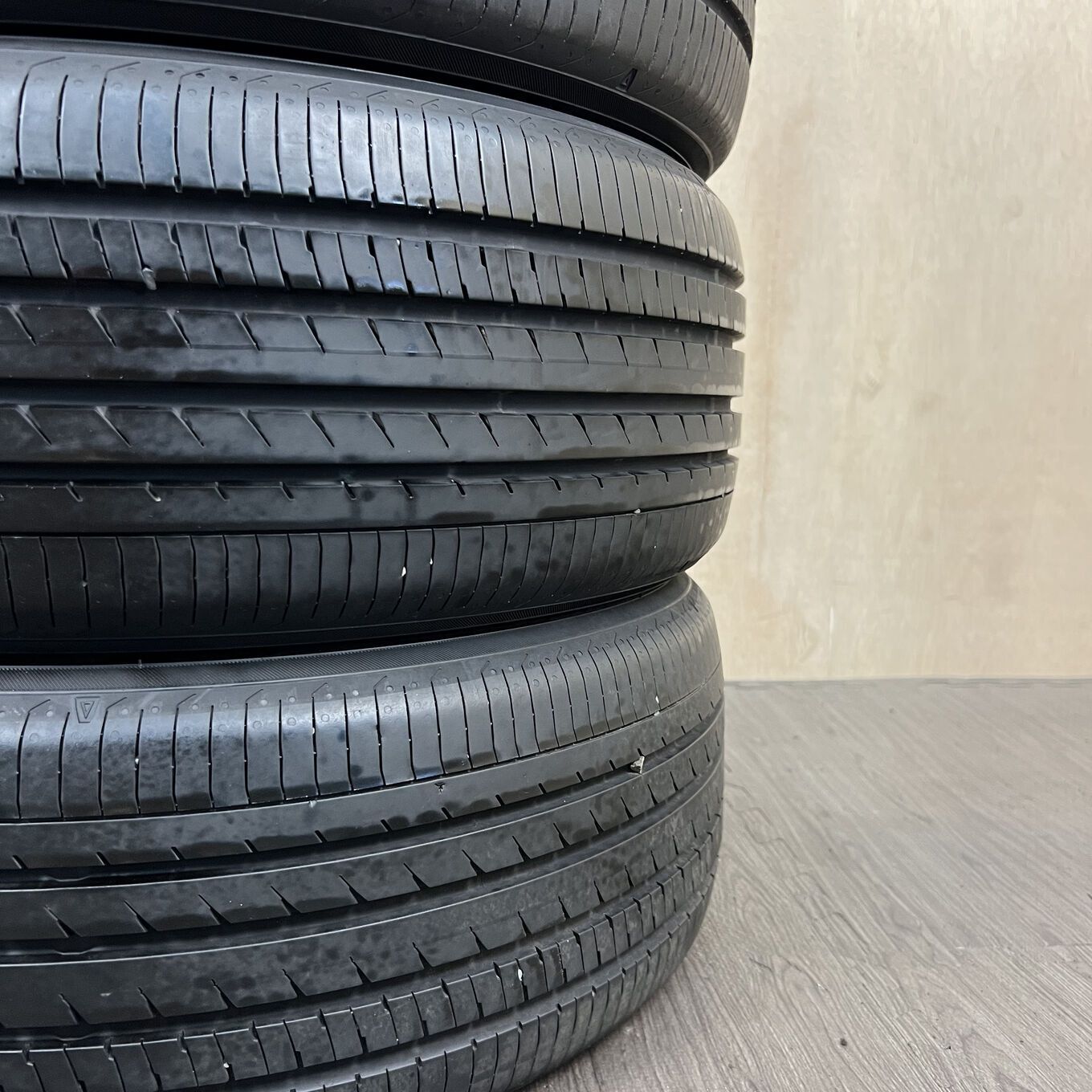 タイヤのみ]サマータイヤ 215/50R17 YOKOHAMA ADVAN DB V553 4本セット