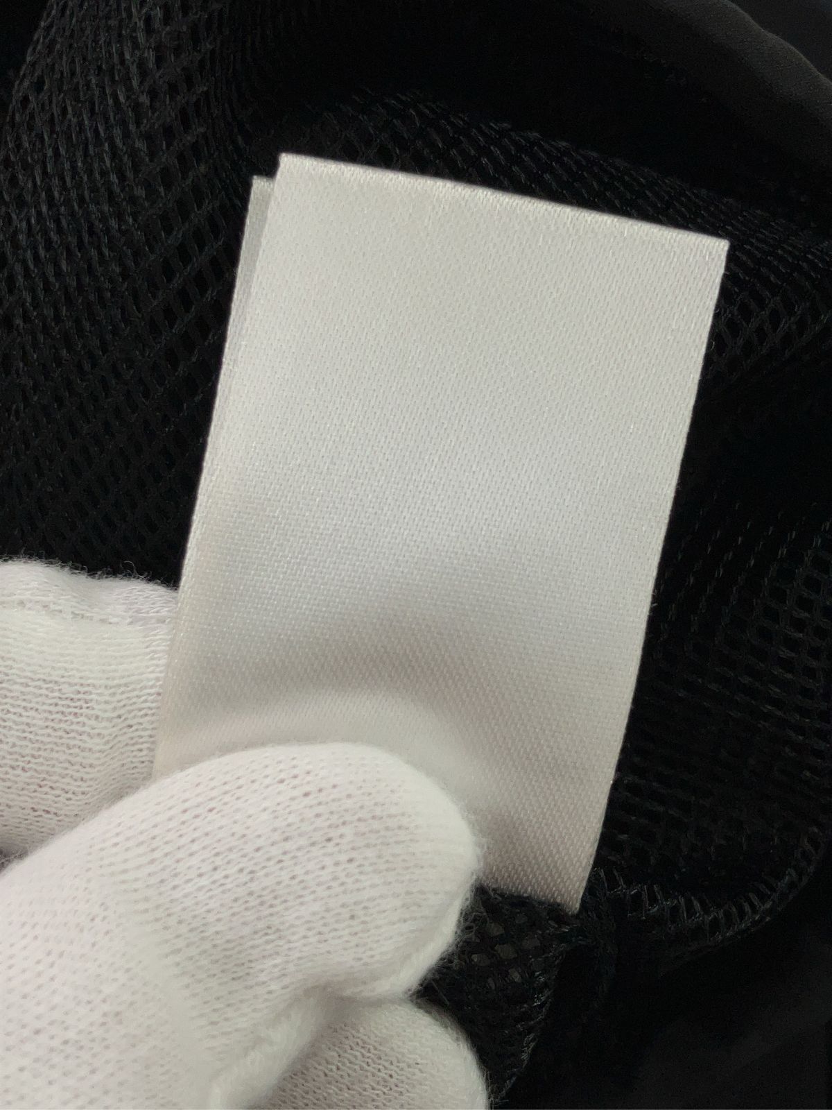 https://assets.mercari-shops-static.com/-/large/plain/2JXdsp9dEPAF6PR8ceXR8H.jpg@jpg