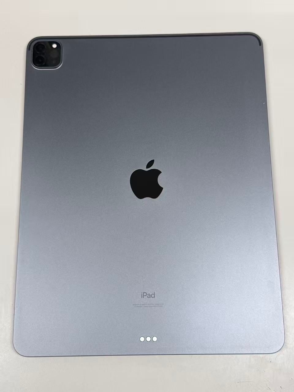 液晶超美品 電池80％ APPLE iPad Pro 12.9インチ（第5世代）256GB WiFi