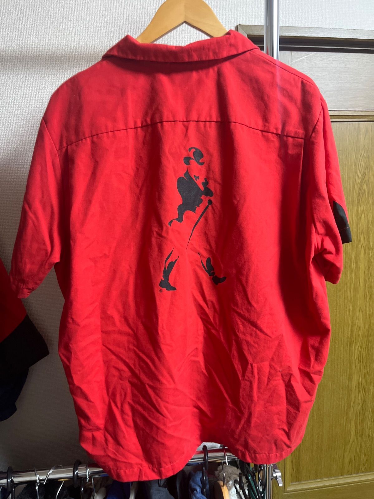 Hilton ボウリングシャツ L Johnny Walker 刺繍 レッド ブラック