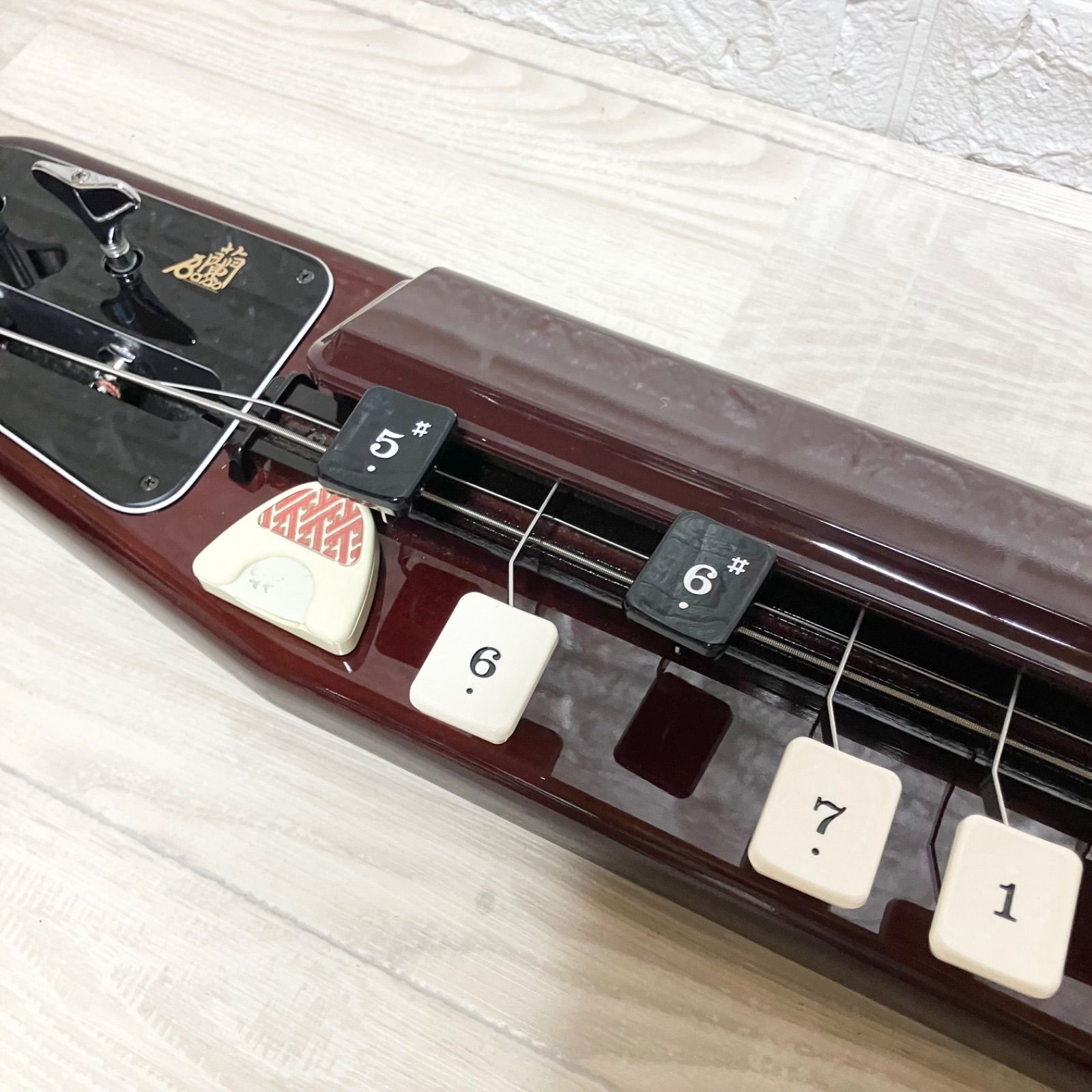 SUZUKI 電気大正琴 蘭 バス（セミハードケース付） 廃盤品 希少 美品】スズキ 電気大正琴 蘭 BASS バス 鈴木楽器 SUZUKI