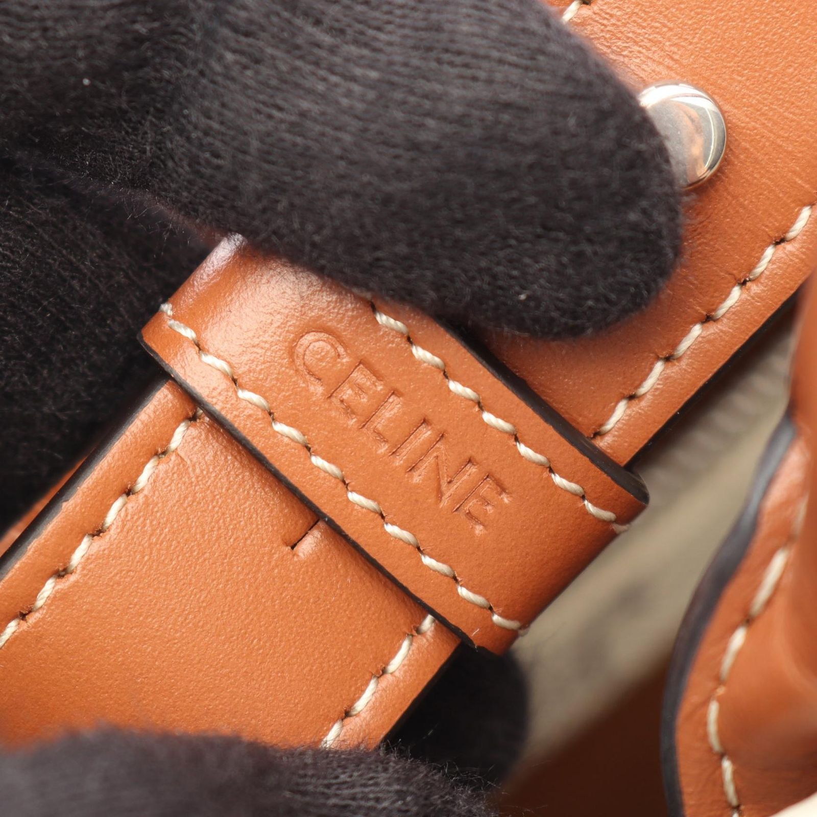 CELINE セリーヌ ミディアム バーティカル カバ トリオンフ 2WAY トートバッグ CELINE セリーヌ ミディアム バーティカル カバ トリオンフ 2WAY トートバッグ