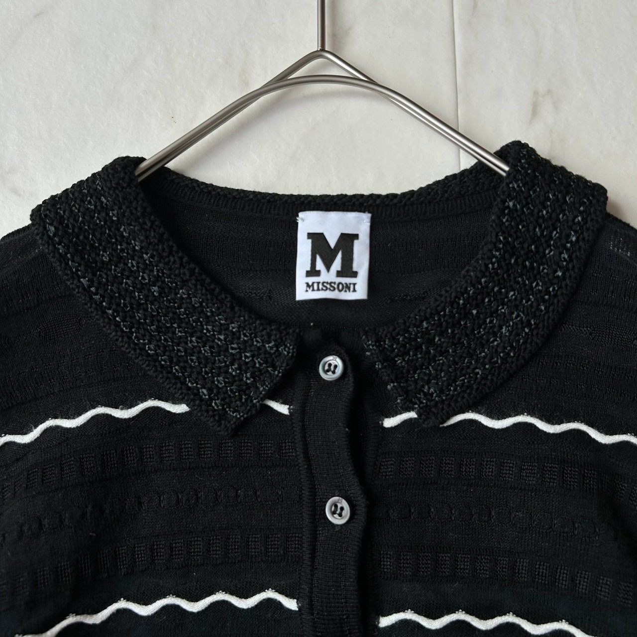 美品✨《M MISSONI 》エムミッソーニ チビ襟カーディガン - メルカリ