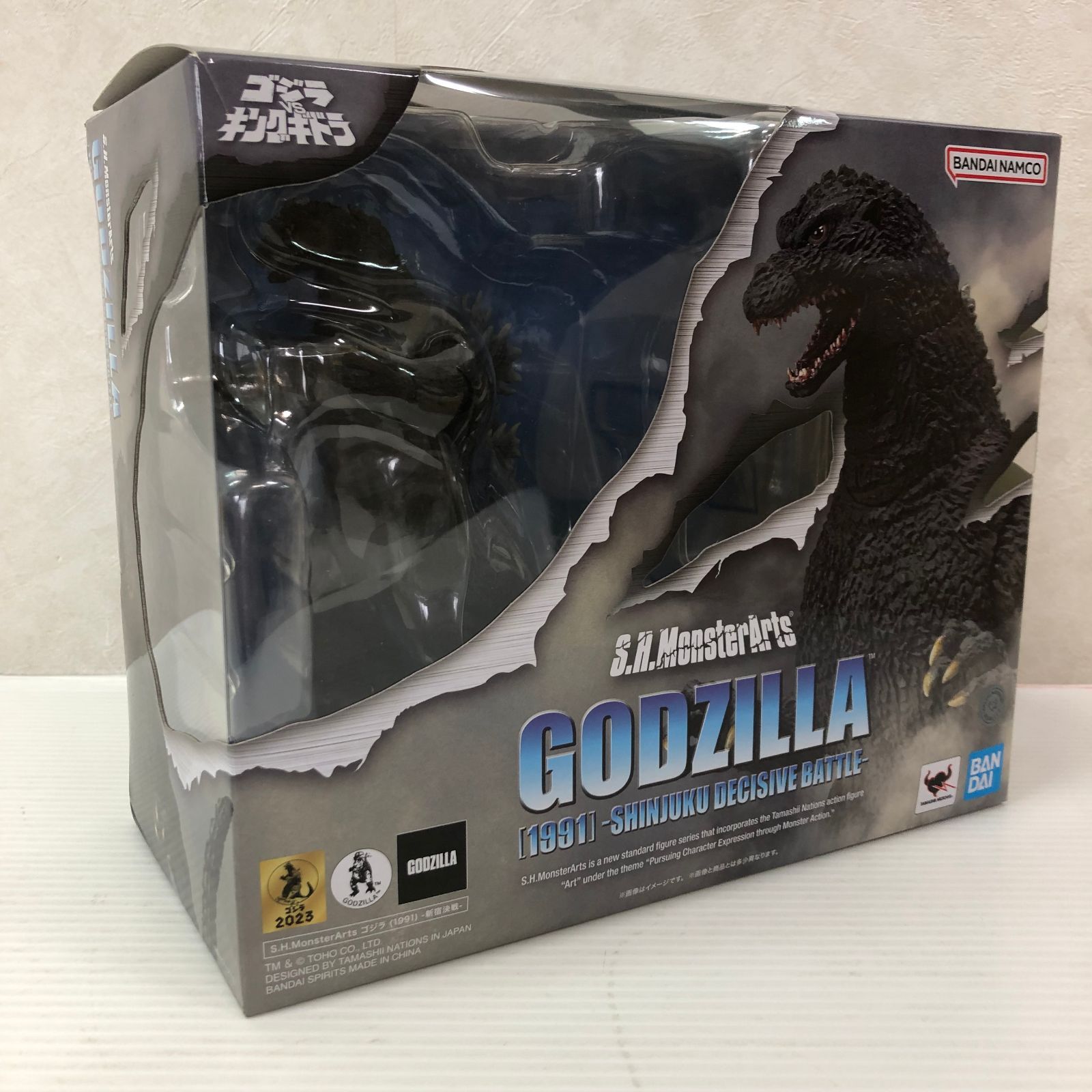 S.H.MonsterArts ゴジラ (1991) -新宿決戦- 『ゴジラvsキングギドラ