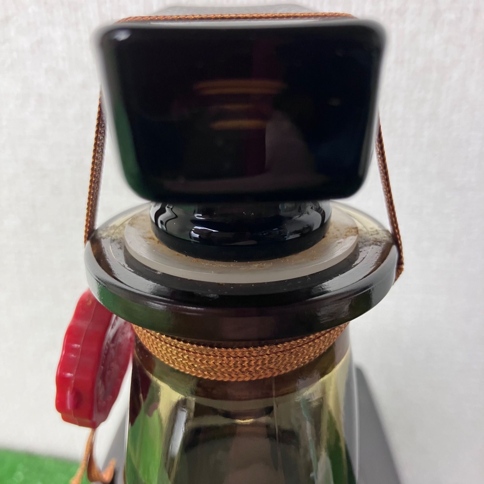 未開栓・古酒 サントリーウイスキー ローヤル 43度 720ml ローヤルSR