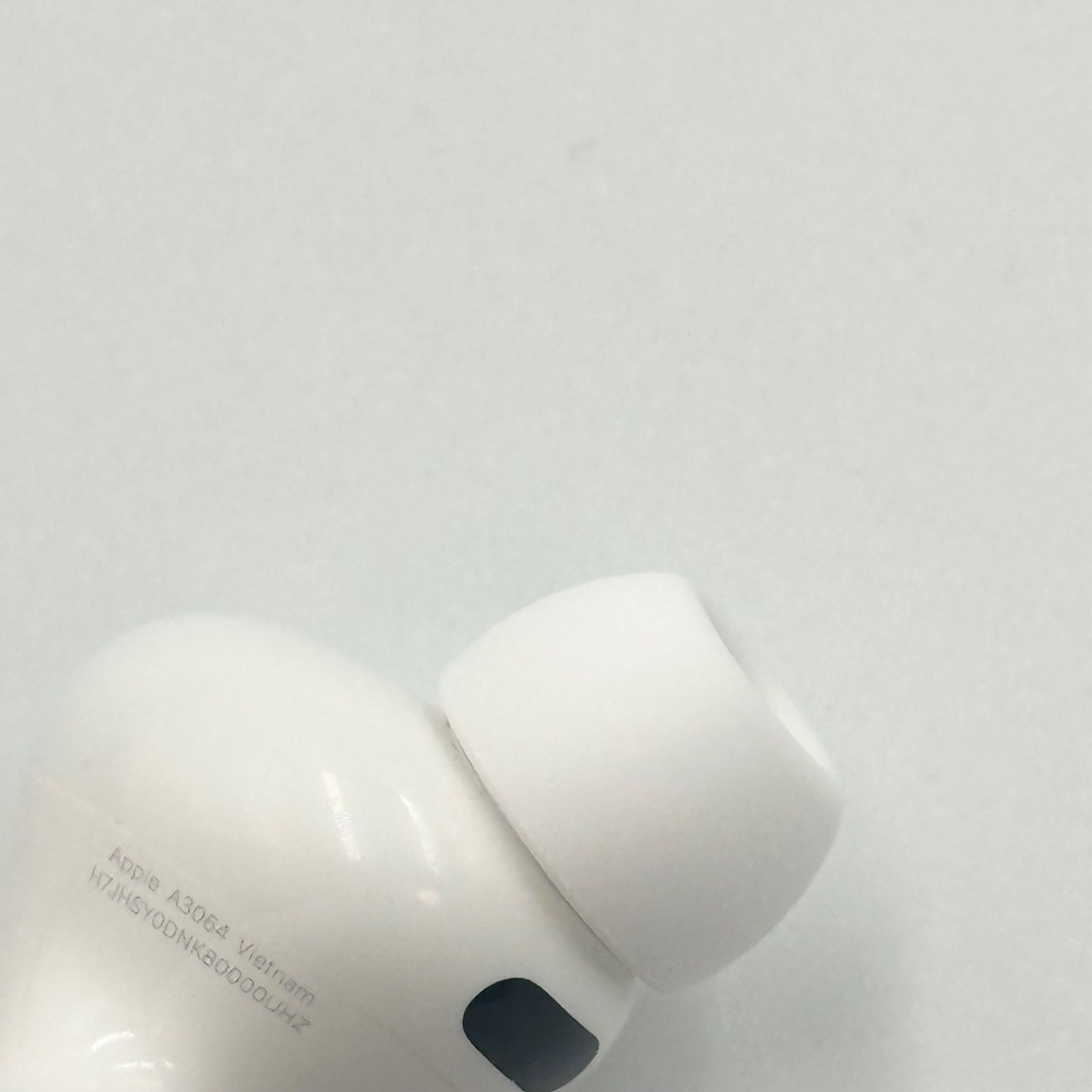 Apple AirPods Pro 第3世代 左耳のみ A3064 正規品【24時間以内発送