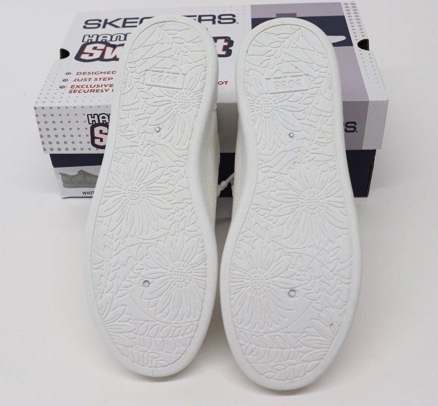 すぐに滑走可能♪ 一流メーカーで揃えた 綺麗なレディース向けセット♪ SKECHERS レディーススニーカー ハンズフリー ボブズ D ヴァイン 25cm