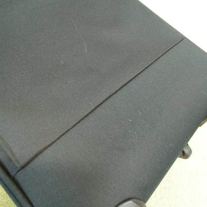 https://assets.mercari-shops-static.com/-/large/plain/2JXfu3VDVUTVNqbBuZU84h.jpg@jpg