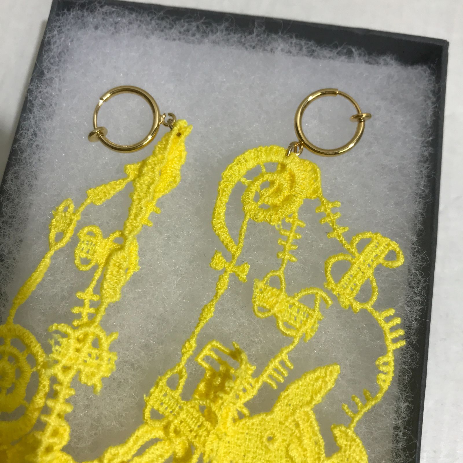 八戸第2-60-1321] ポケモン 工芸展限定 ピカチュウ キノコ イヤリング