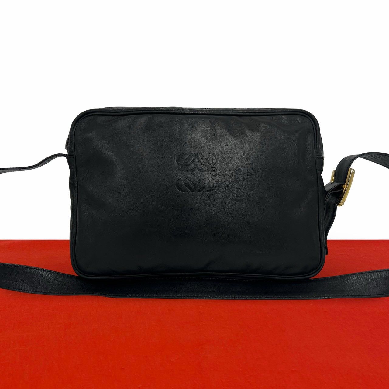 極 美品 希少品 LOEWE ロエベ ヴィンテージ アナグラム ロゴ レザー 本 