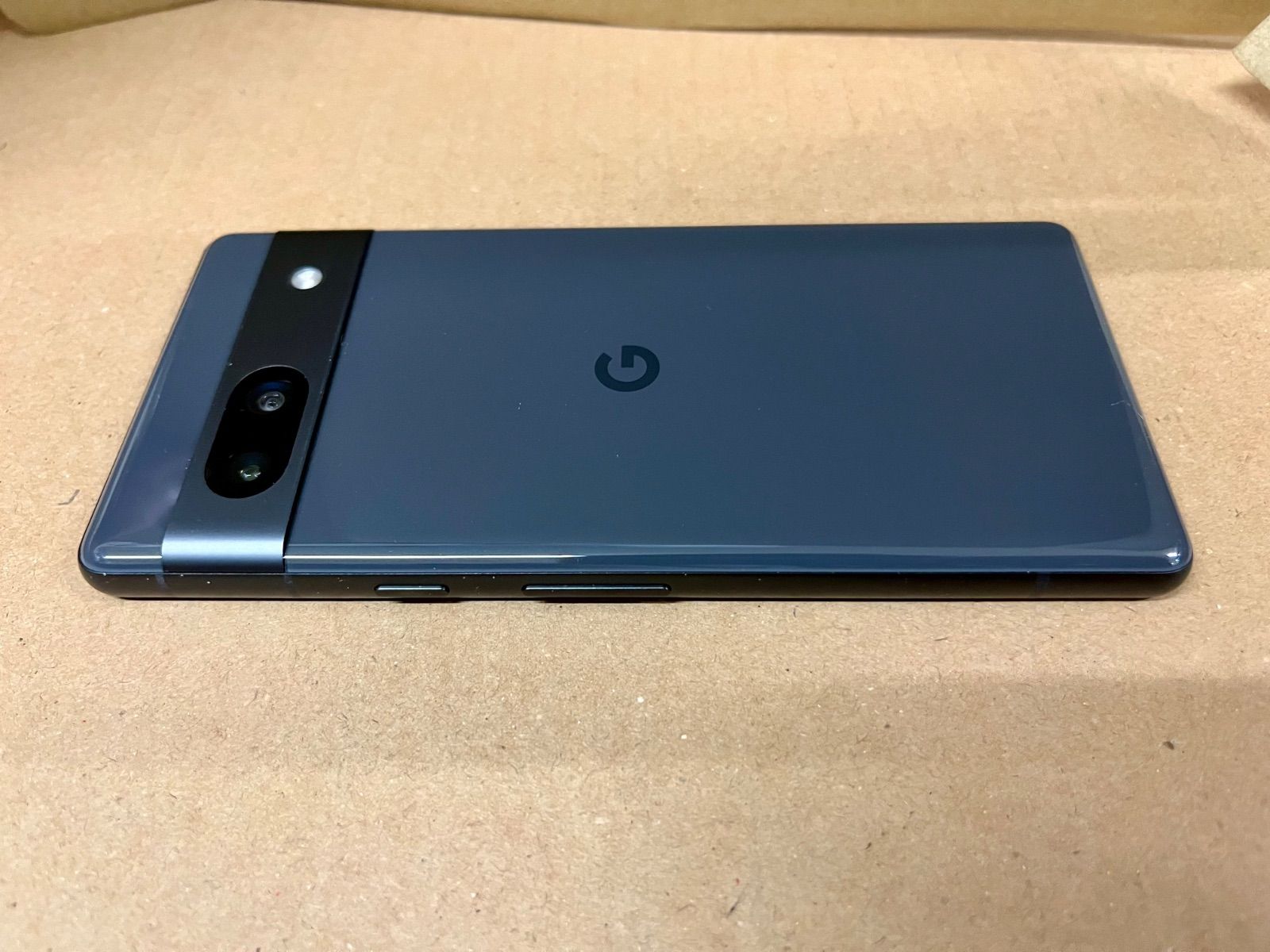 Google pixel 7a 128GB チャコール - メルカリ