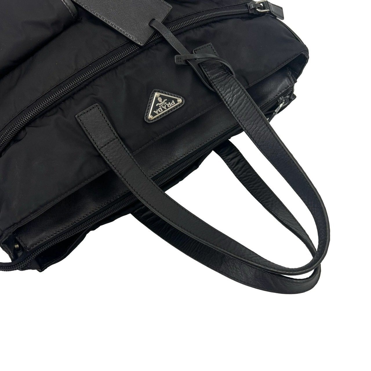 PRADA ナイロン×レザー 三角ロゴ ショルダーバッグ 極 美品 PRADA プラダ 三角 ロゴ 金具 ナイロン レザー 本革 2way