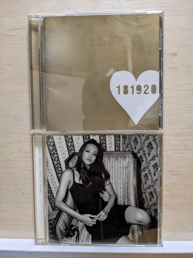 3002.7 安室奈美恵 181920 SWEET 19 BLUES CD 2枚セット - メルカリ