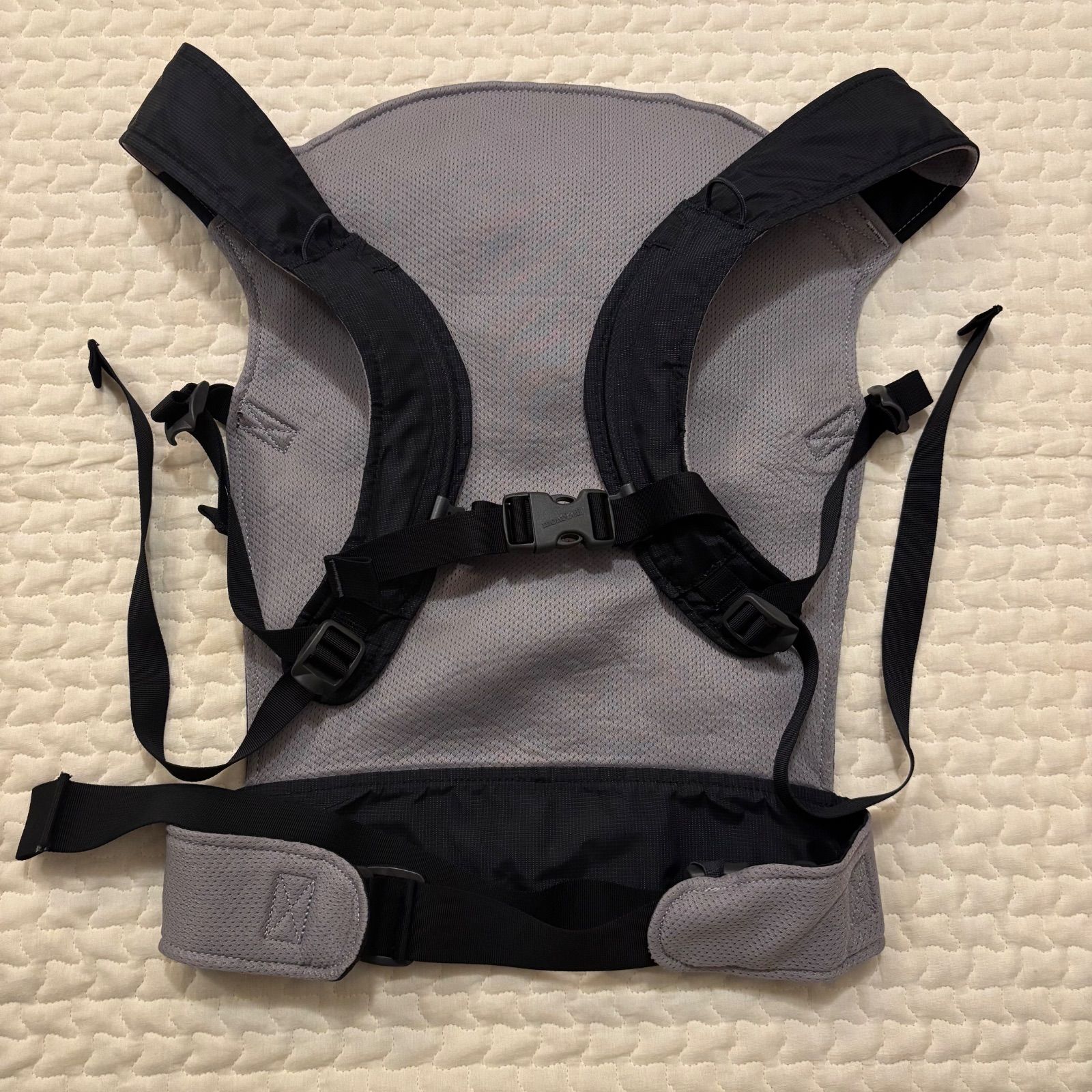 美品＊mont-bell モンベル ポケッタブル ベビーキャリア 抱っこ紐