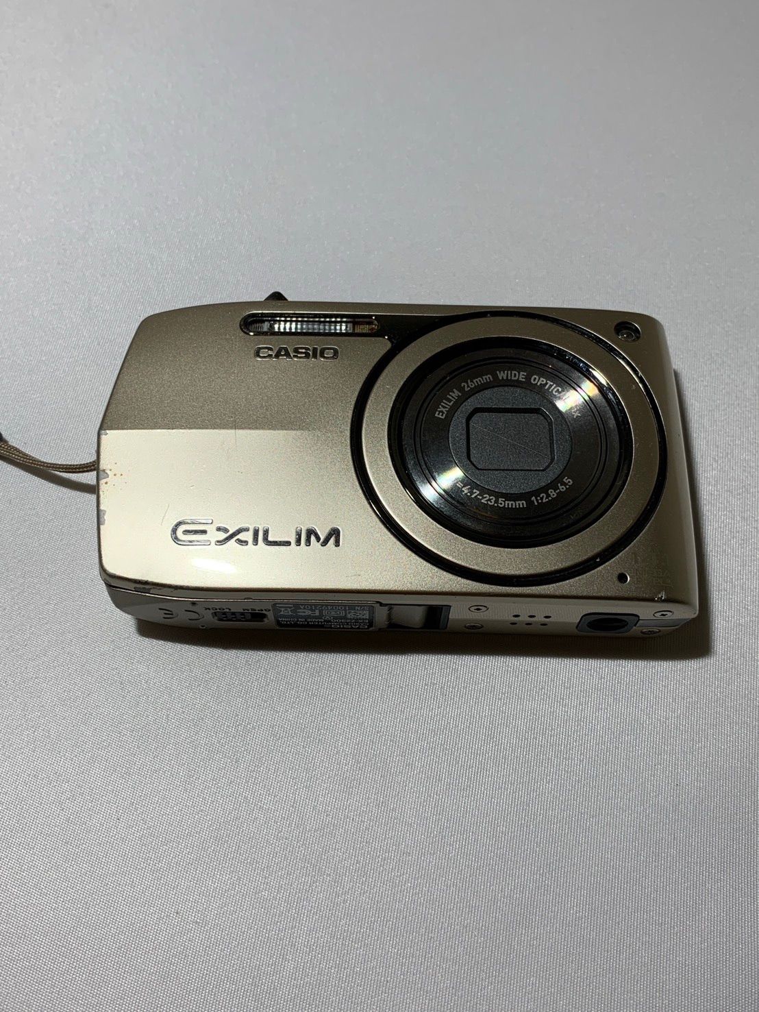 4616 Casio EXILIM EX-Z2300 ゴールド ジャンク品 デジカメ【ネ