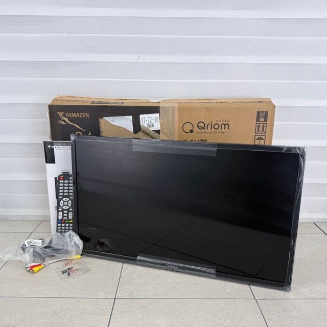 展示品 24V型ハイビジョン 液晶テレビ 【中古】動作保証 YAMAZEN Qriom