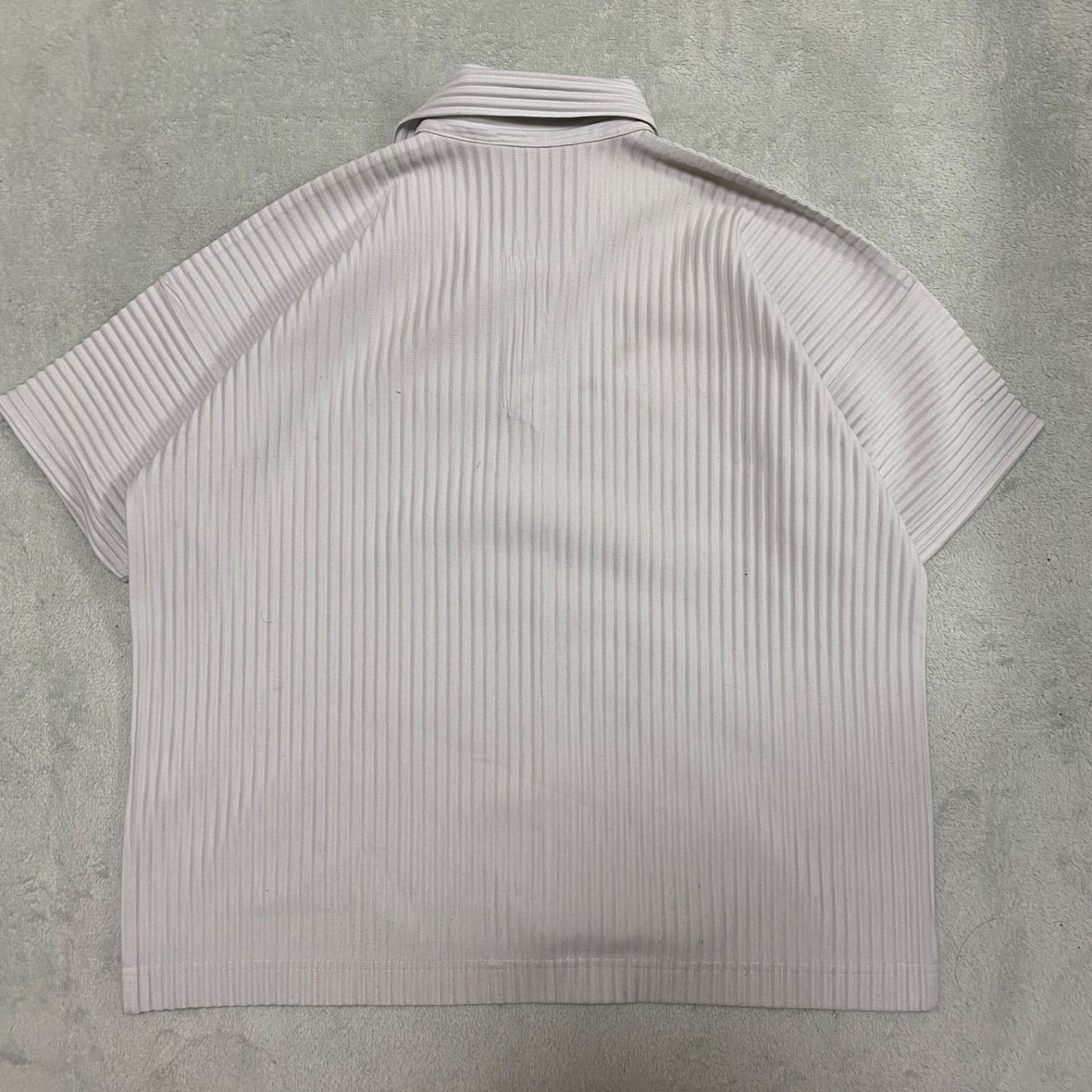 ISSEY MIYAKE プリーツシャツ 半袖 ライトグレー 襟付き イッセイ