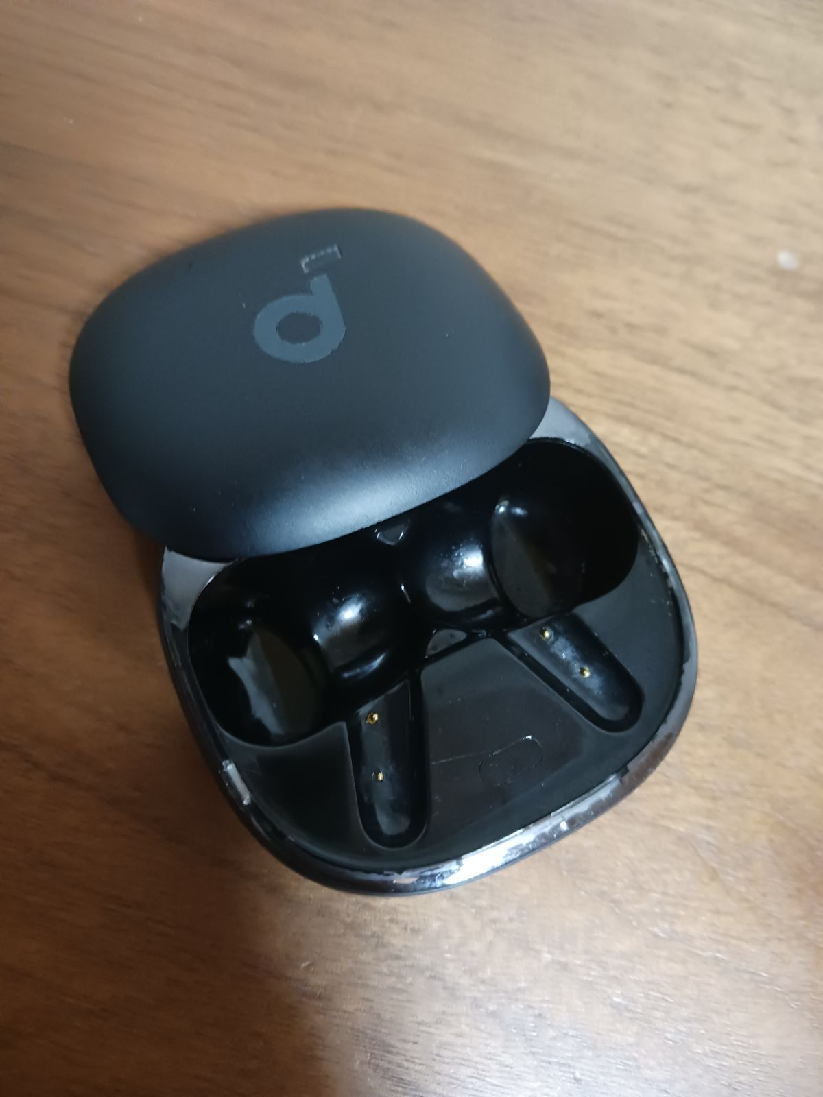 Anker Soundcore Liberty 4 充電ケースのみ ブラック - メルカリ