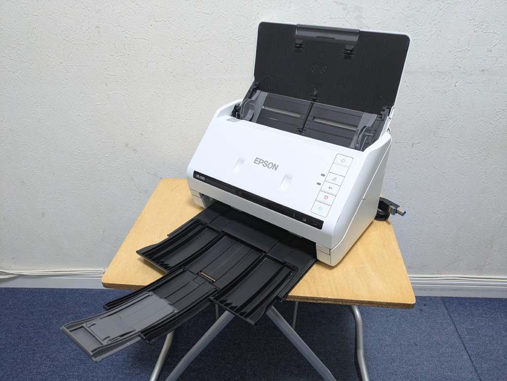 EPSON A4シートフィードスキャナー DS-530 - メルカリ