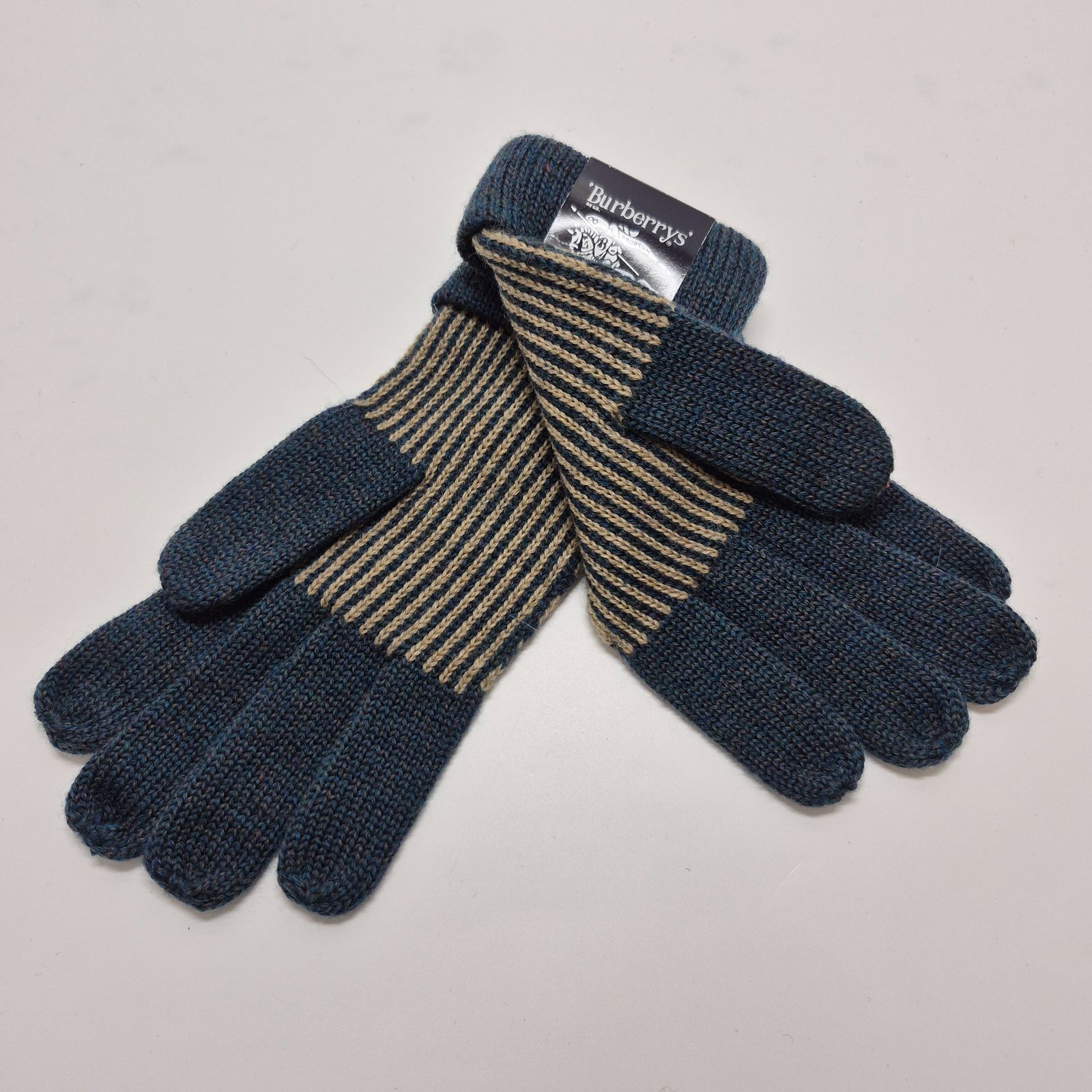 新品】Burberrys メンズ ニット手袋 毛100% - メルカリ