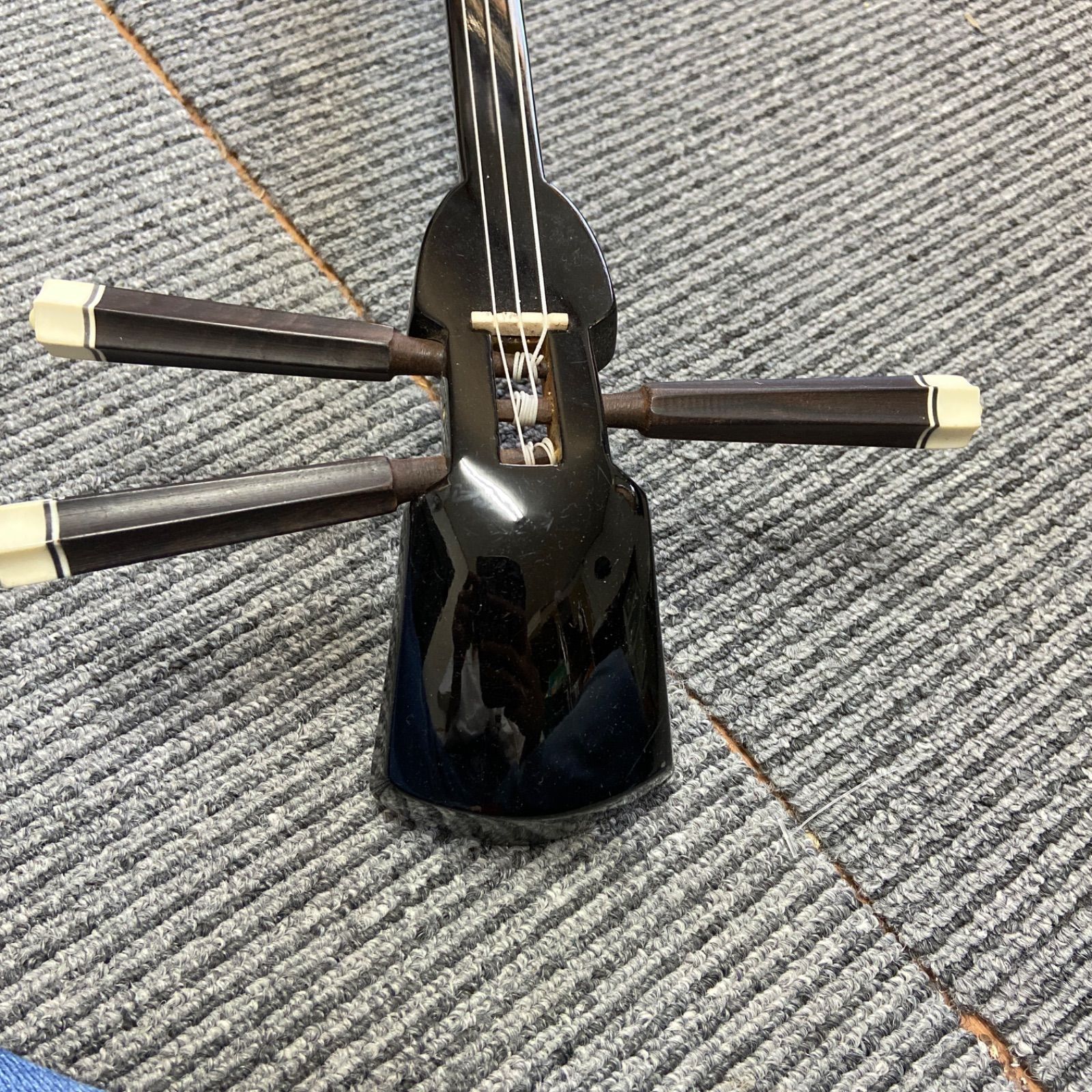 伝統工芸】沖縄 三線 蛇皮 本格派 琉球 和楽器 - メルカリ