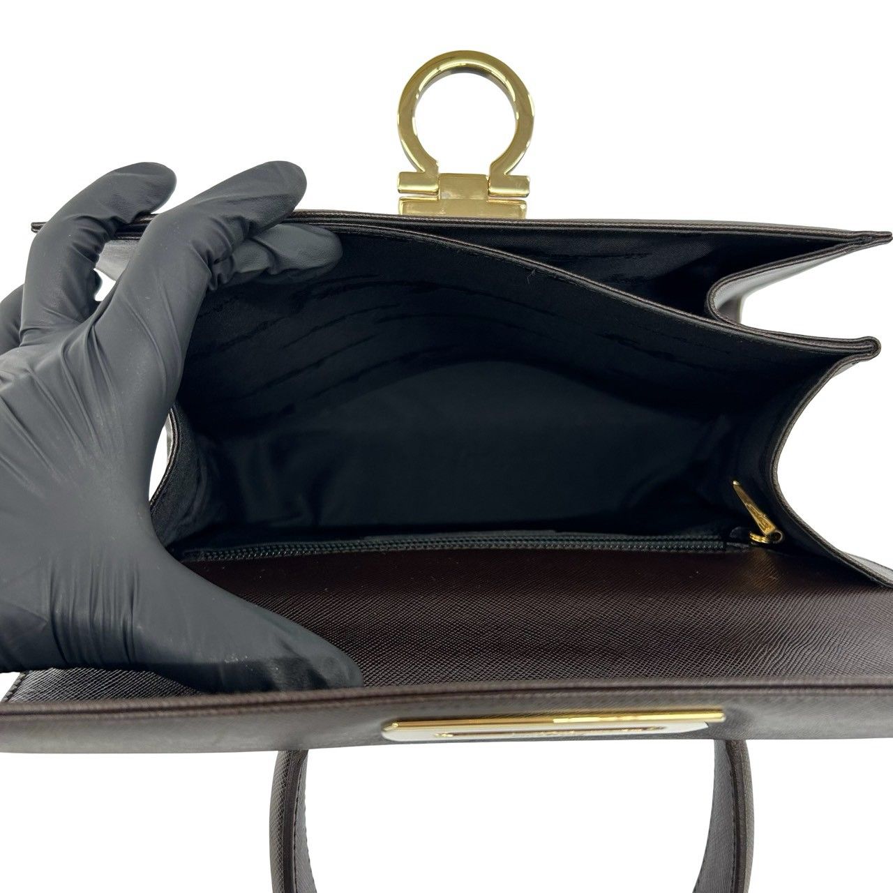 極 美品 Salvatore Ferragamo サルヴァトーレフェラガモ ガンチーニ