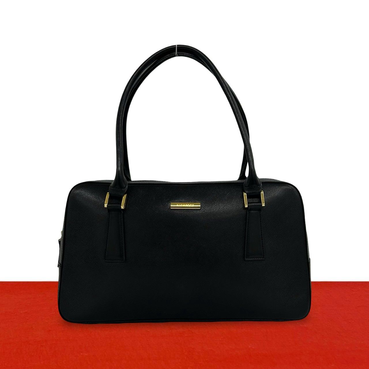 極美品 バーバリー 2way ボストンバッグ ノバチェック 鍵 南京錠付 ロゴ 極 美品 BURBERRY バーバリー ロゴ 金具 ノバチェック 柄 レザー