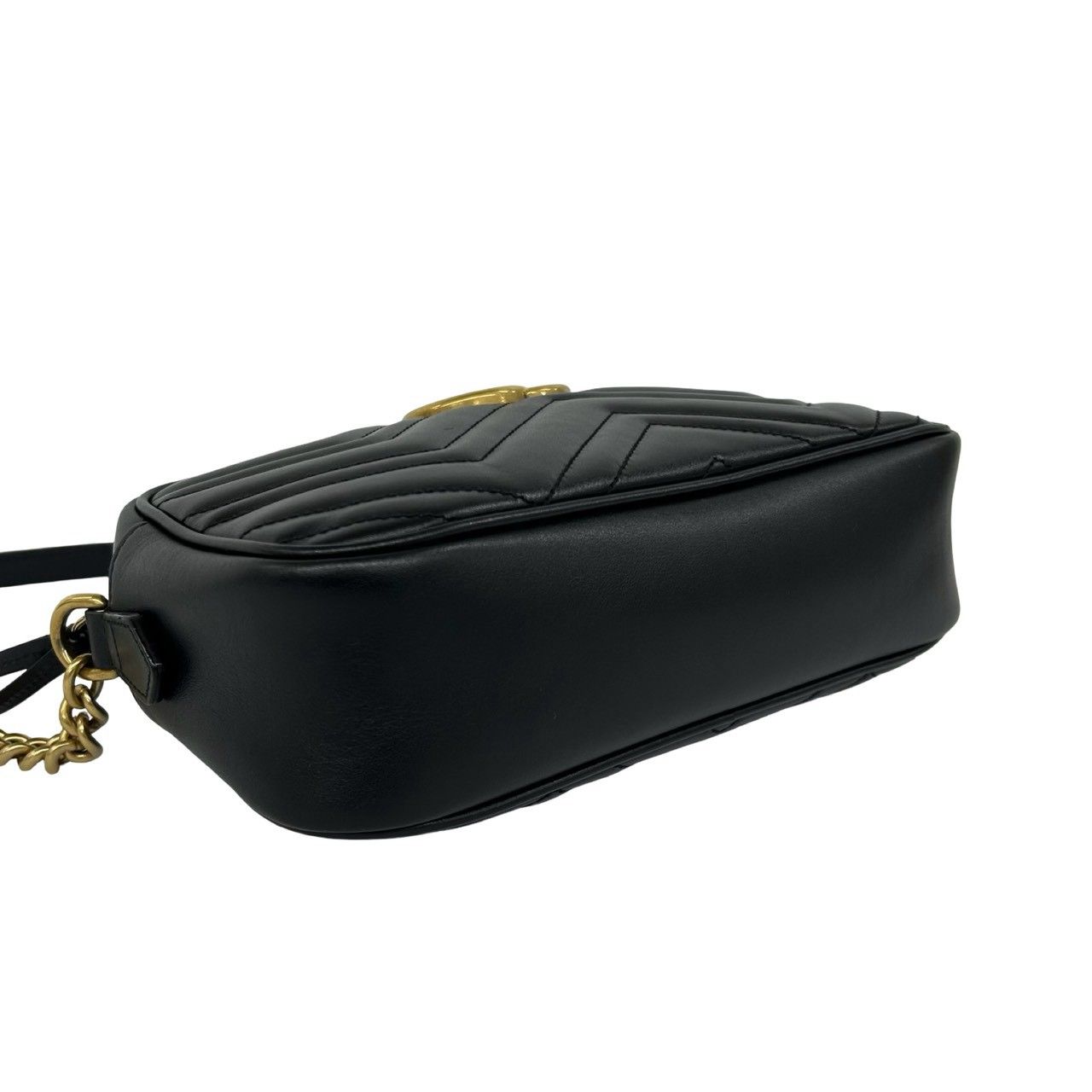 極 美品 GUCCI グッチ GGマーモント ロゴ 金具 キルティング レザー 本